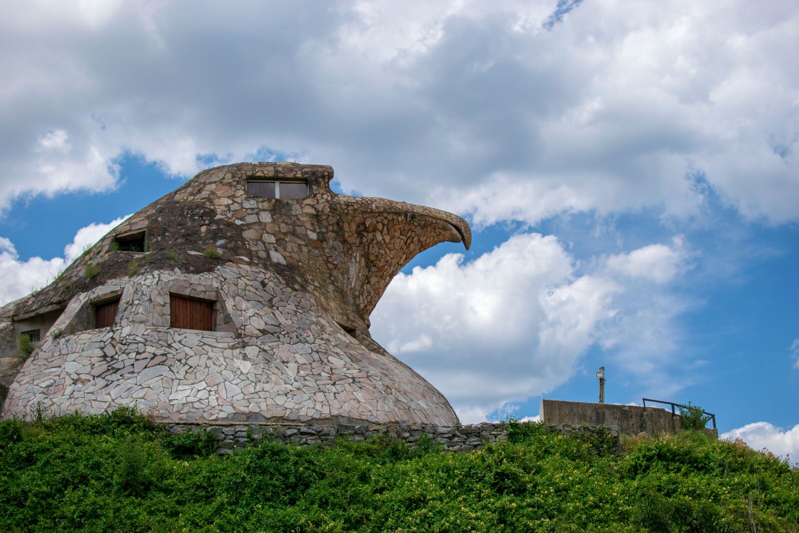 Nikon D3300 sample photo. Adler, statue, monument photography