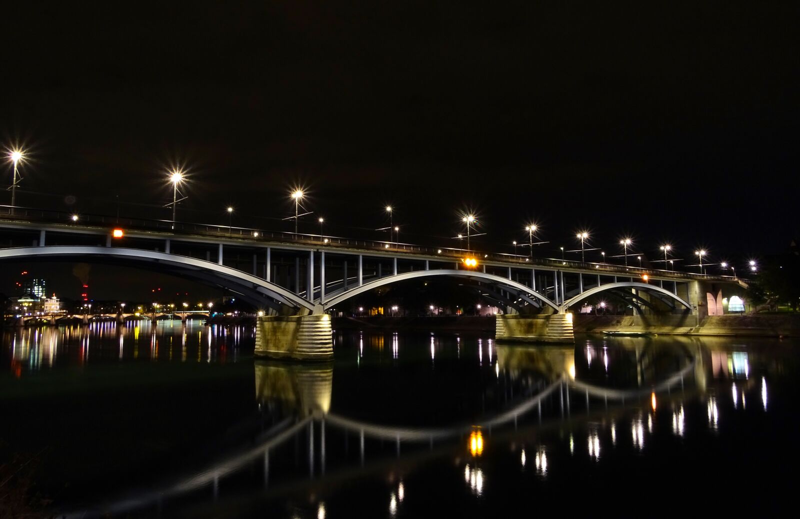 Sony Cyber-shot DSC-HX400V sample photo. Bridge, mirroring, water photography
