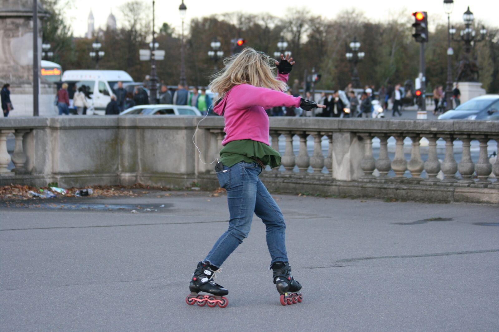 Canon EOS 400D (EOS Digital Rebel XTi / EOS Kiss Digital X) sample photo. Skating, skater, skateboard photography