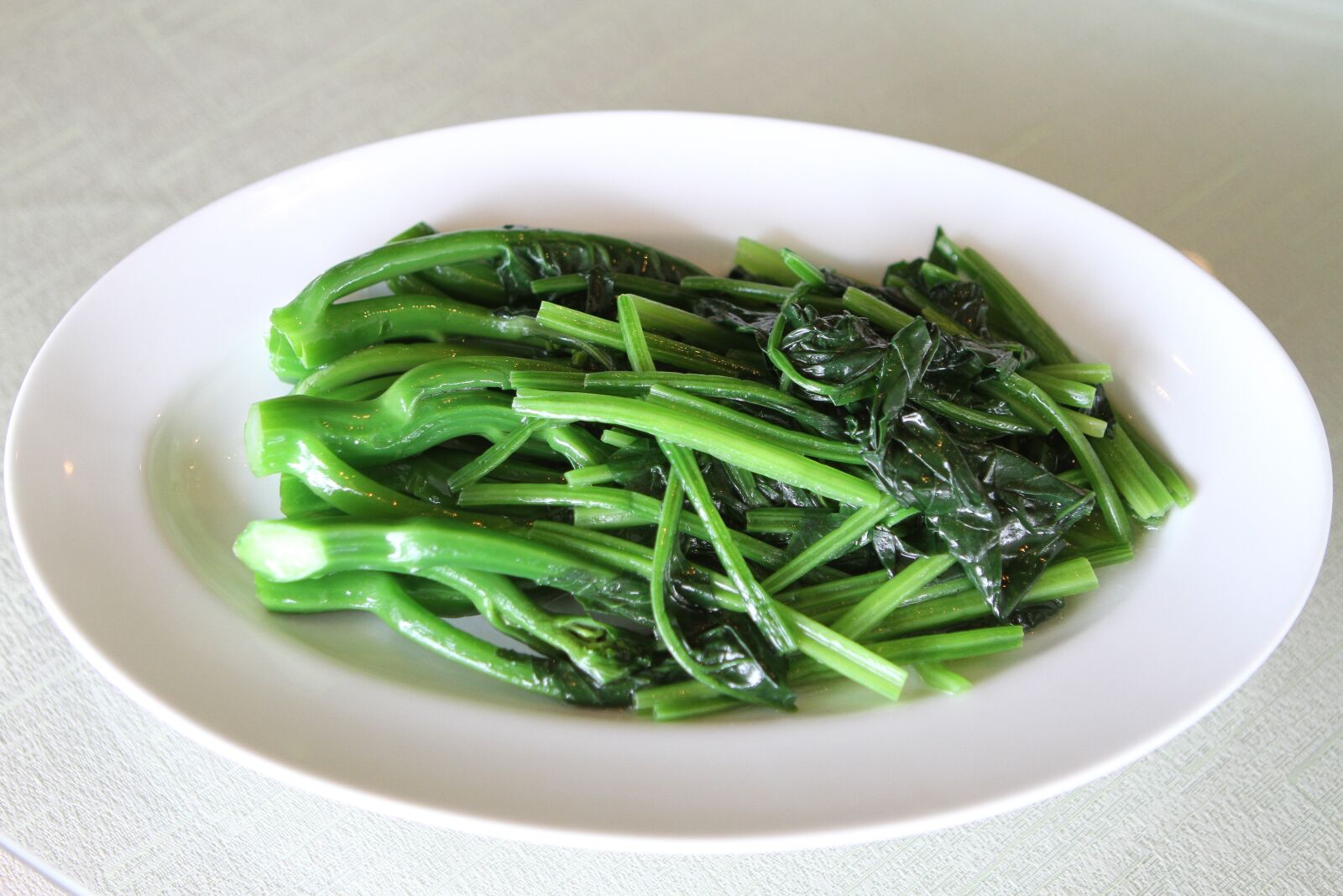 Canon EOS 7D + Canon EF 24-70mm F2.8L USM sample photo. Stir-fried vegetables, chinese food photography