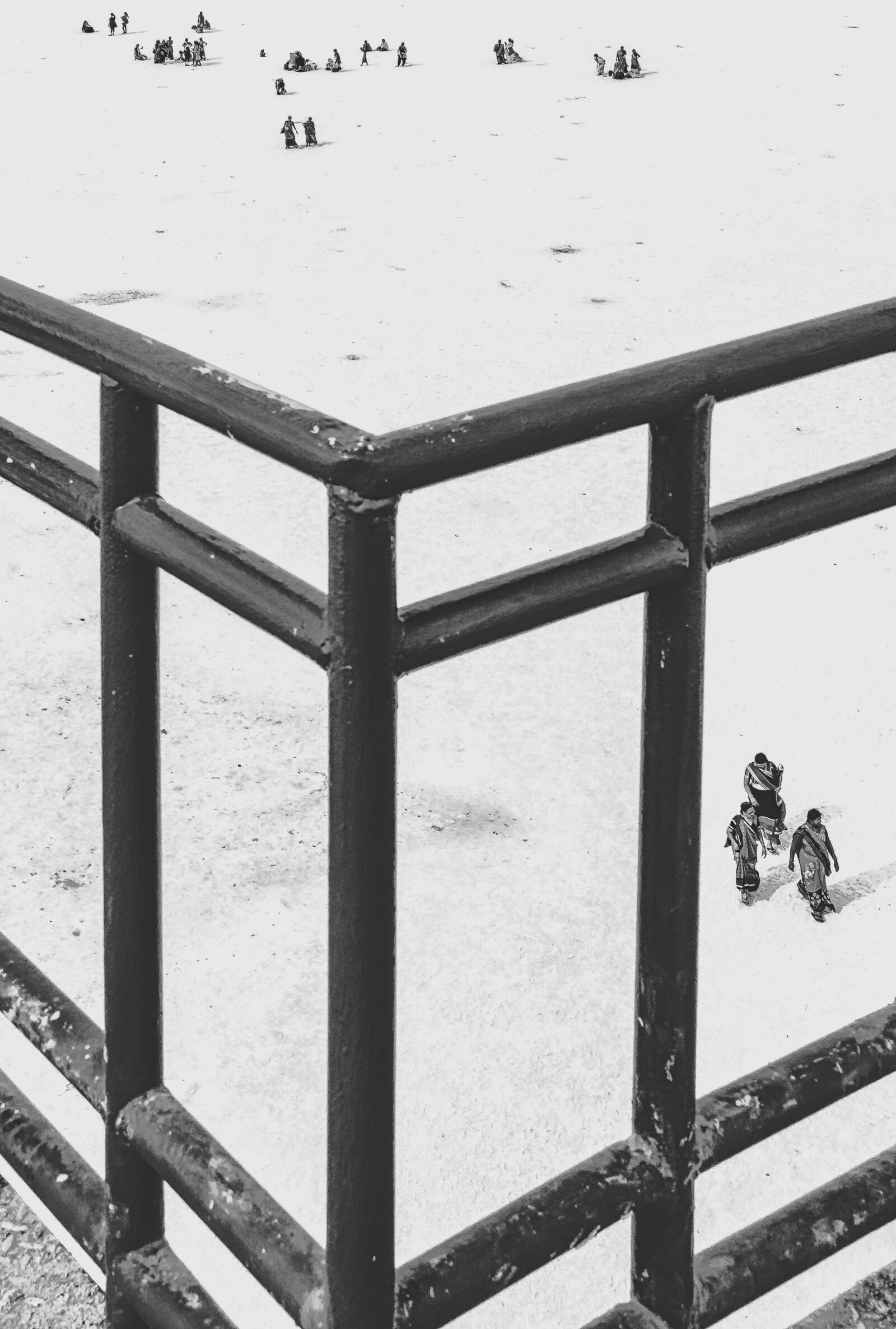 Canon EF-S 24mm F2.8 STM sample photo. Fine arts, black white photography
