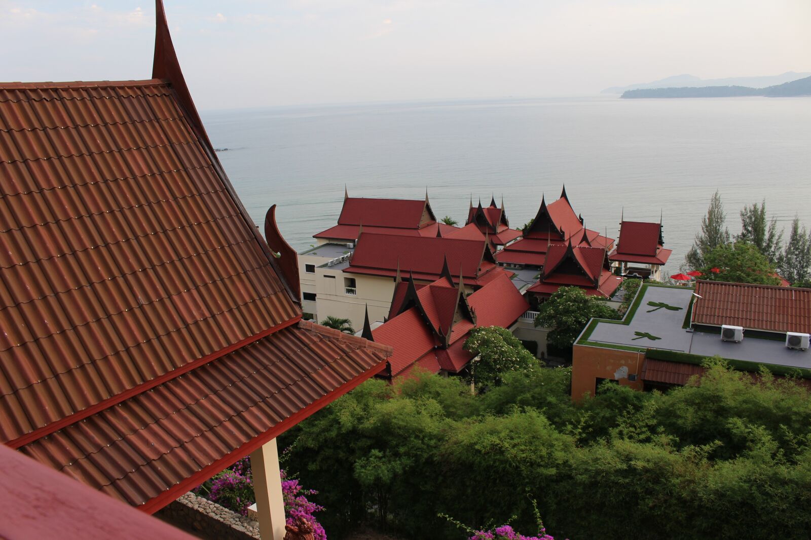 Canon EOS 100D (EOS Rebel SL1 / EOS Kiss X7) sample photo. Phuket, phuket island, thailand photography