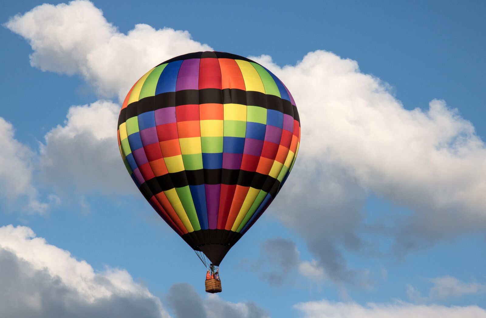 Canon EOS 760D (EOS Rebel T6s / EOS 8000D) sample photo. Hot air balloon, inflated photography