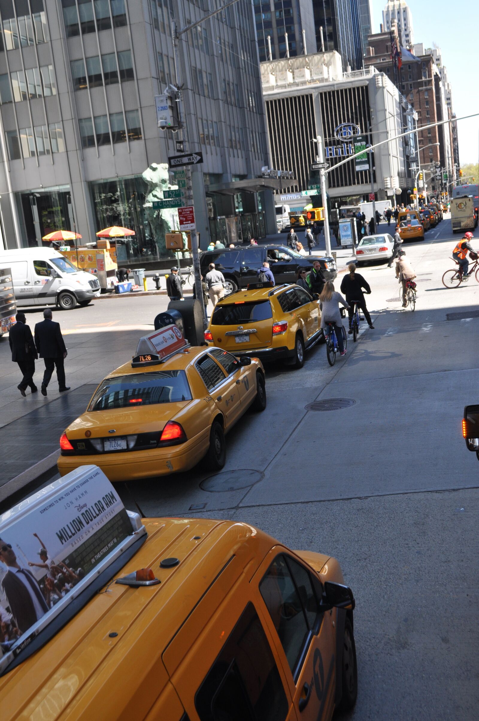 Nikon D5000 sample photo. Bike, new york, yellow photography