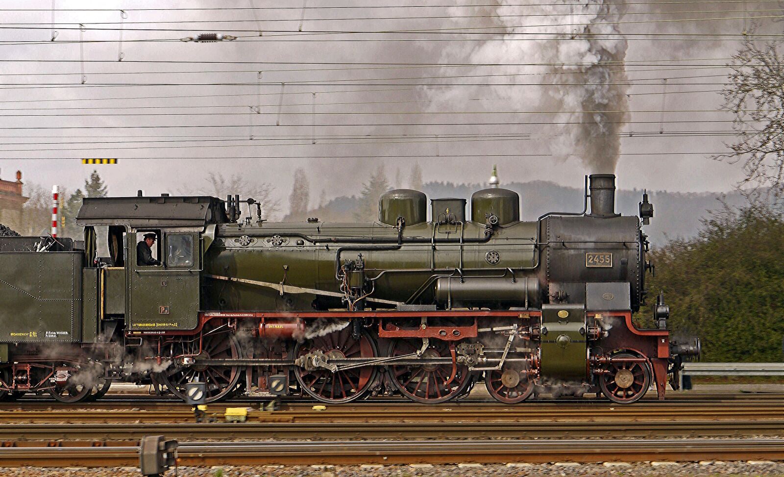 Panasonic Lumix DMC-G1 sample photo. Steam locomotive, full steam photography