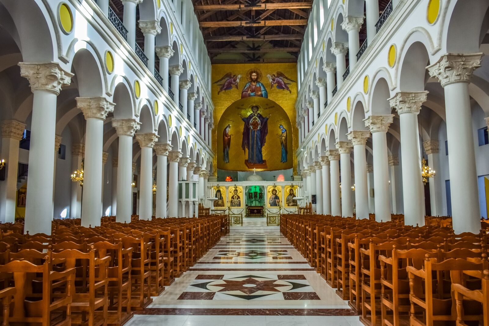 Nikon D3300 sample photo. Church, interior, architecture photography