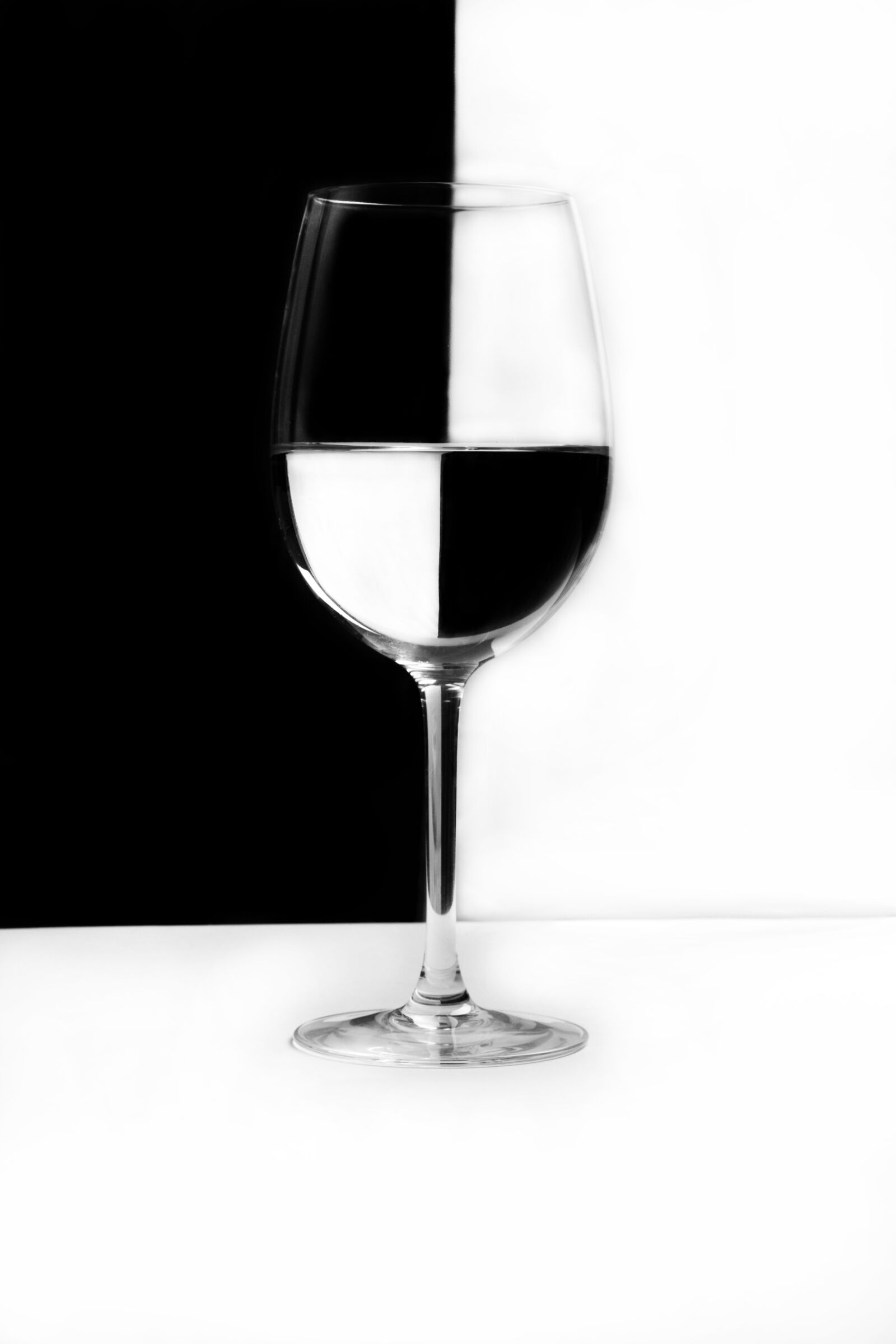 Nikon D5300 sample photo. Glass, black and white photography