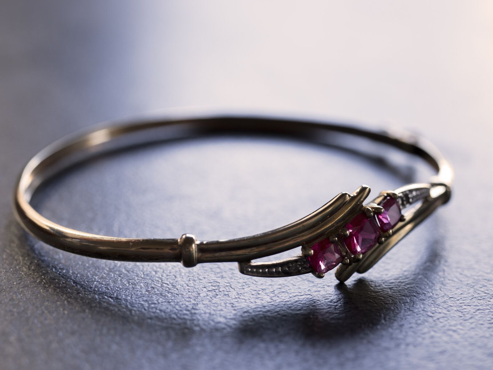 Canon EOS 200D (EOS Rebel SL2 / EOS Kiss X9) sample photo. Ring, jewelry, jewellery photography
