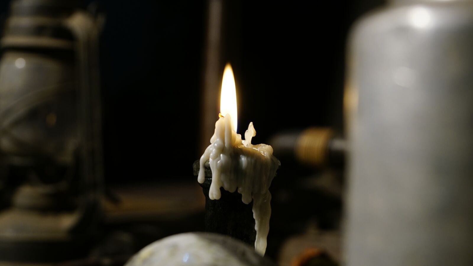Sony DT 18-135mm F3.5-5.6 SAM sample photo. Sailing, light, flame photography