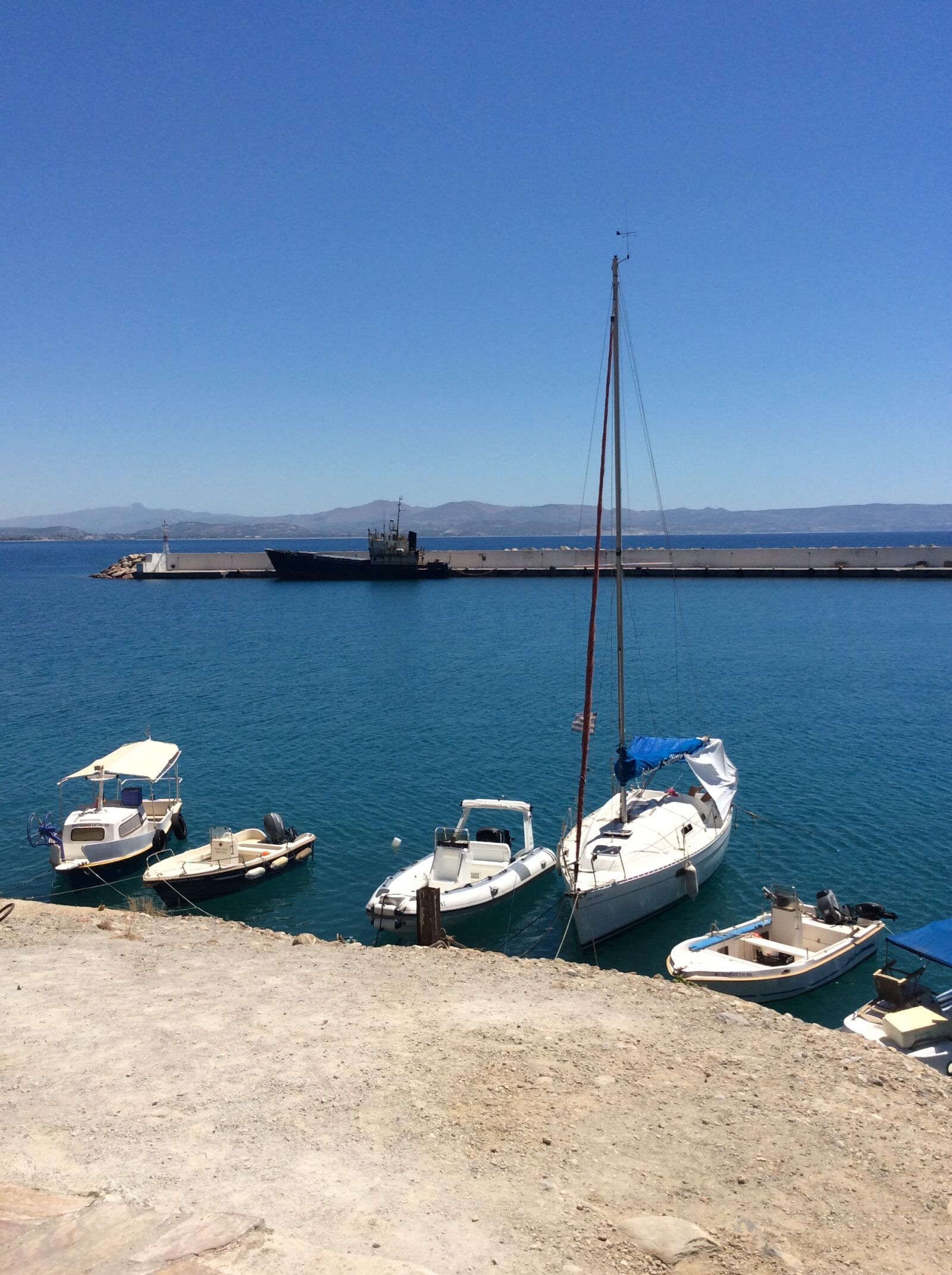 Apple iPad Air + iPad Air back camera 3.3mm f/2.4 sample photo. Boats, harbor, crete photography
