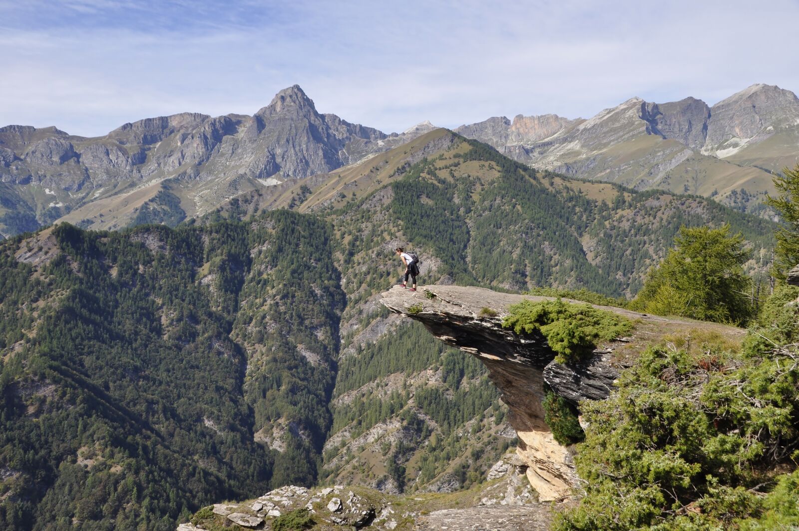 Nikon D5000 sample photo. Rock, landscape, cliff photography