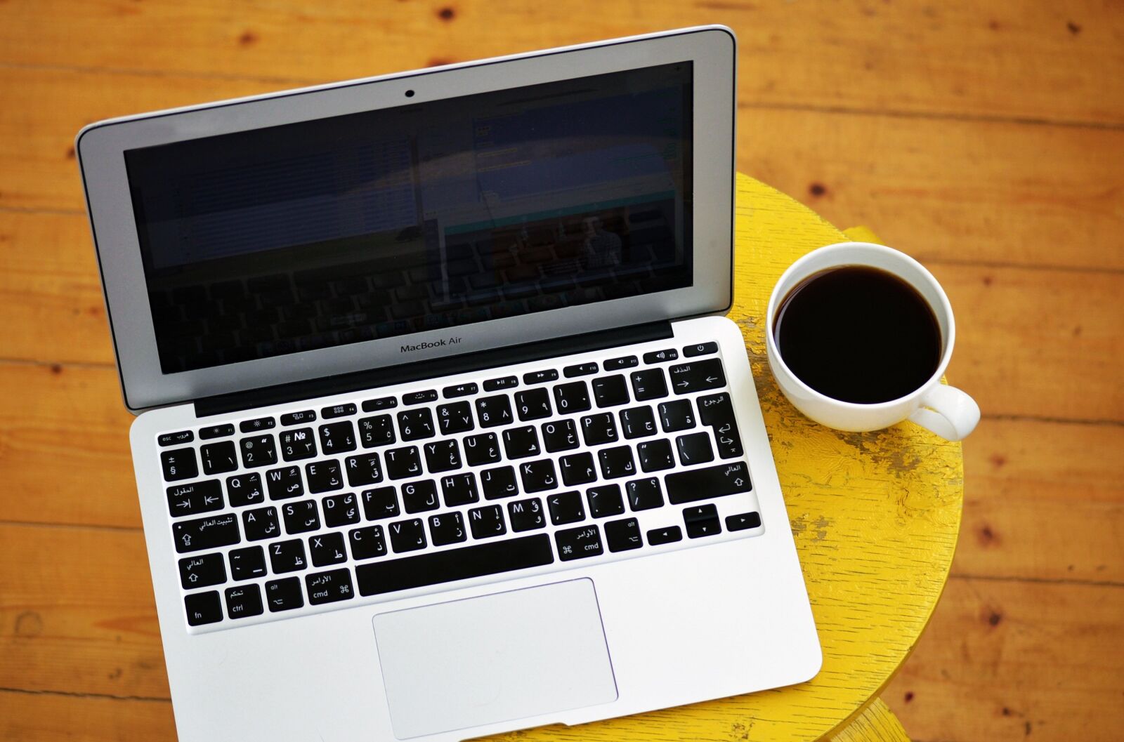 Nikon D3200 sample photo. Laptop, computer, cup of photography