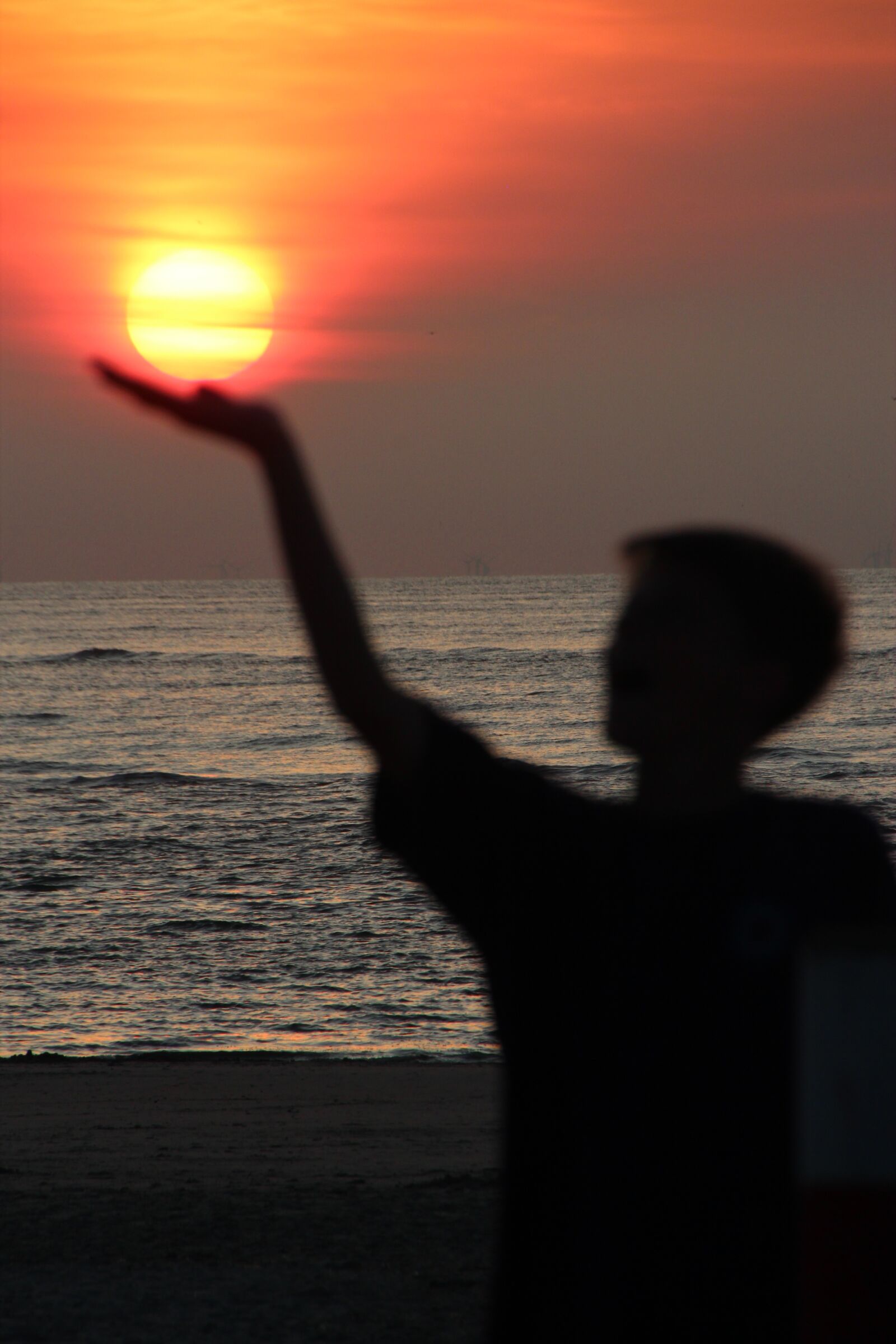 Canon EOS 600D (Rebel EOS T3i / EOS Kiss X5) sample photo. Sun, beach, summer photography