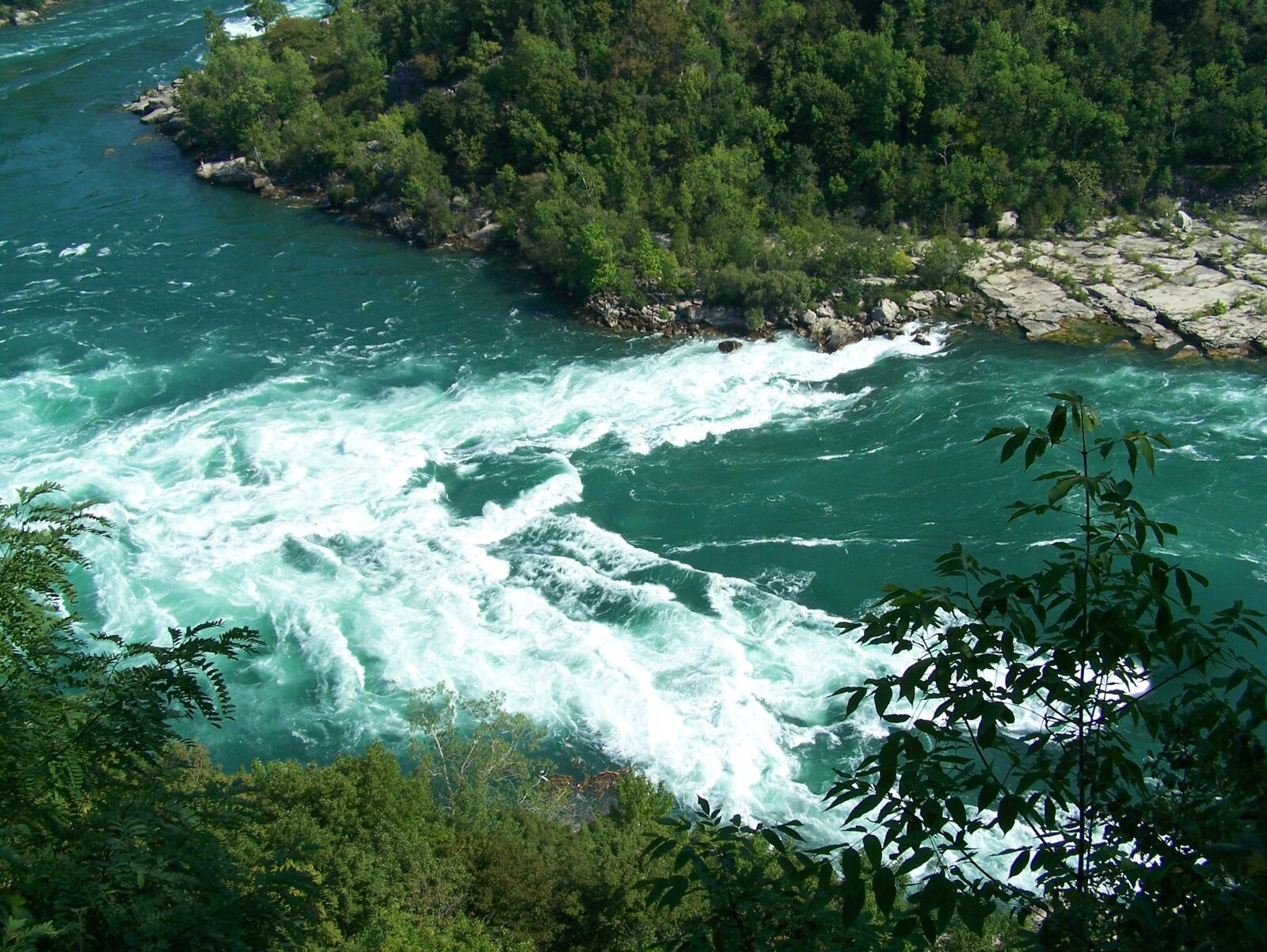 Kodak Z650 ZOOM DIGITAL CAMERA sample photo. River, rapids, land photography