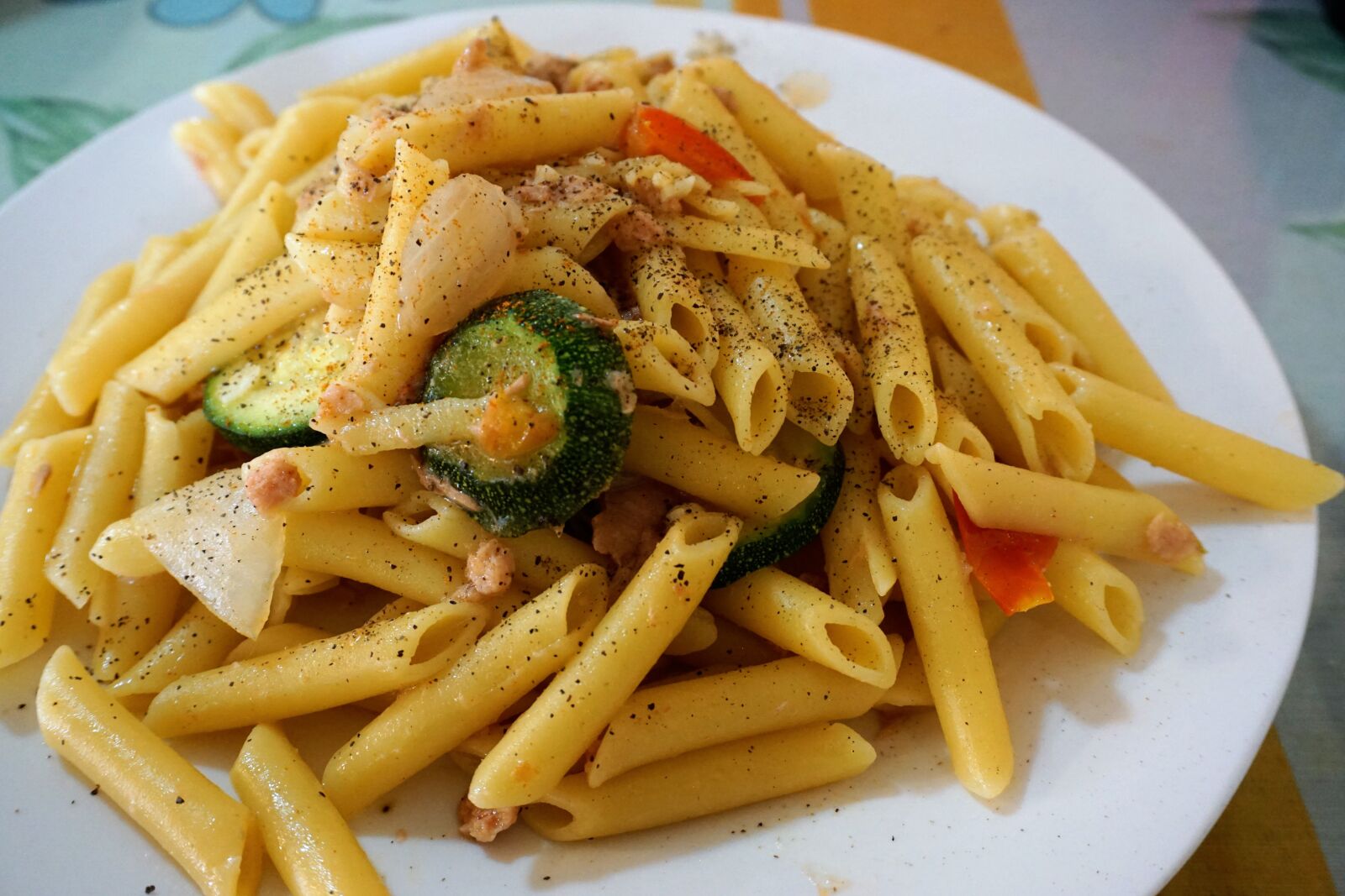 Sony a6000 sample photo. Pasta, tuna, penne photography