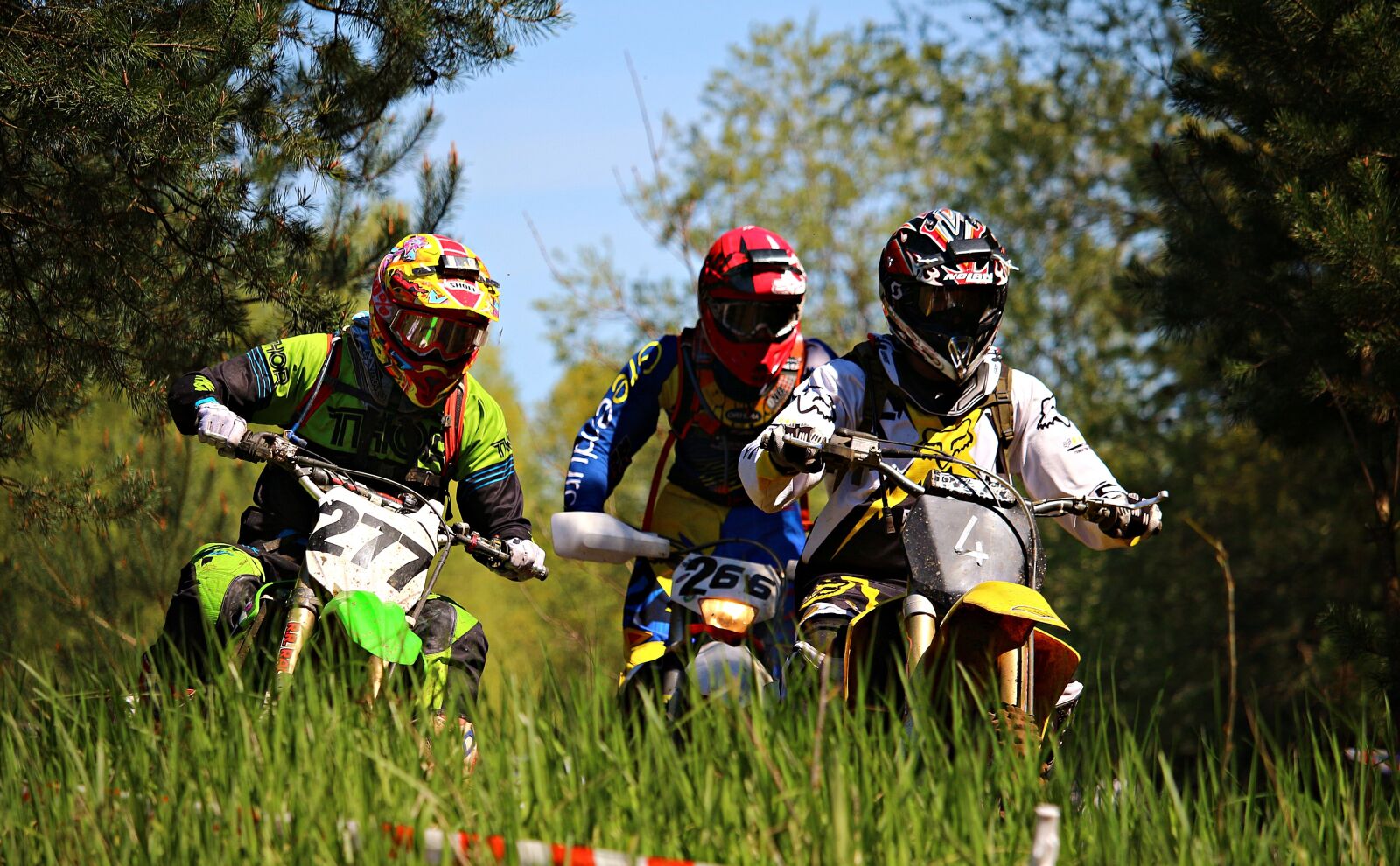 Canon EOS 100D (EOS Rebel SL1 / EOS Kiss X7) sample photo. Motocross, enduro, motocross ride photography