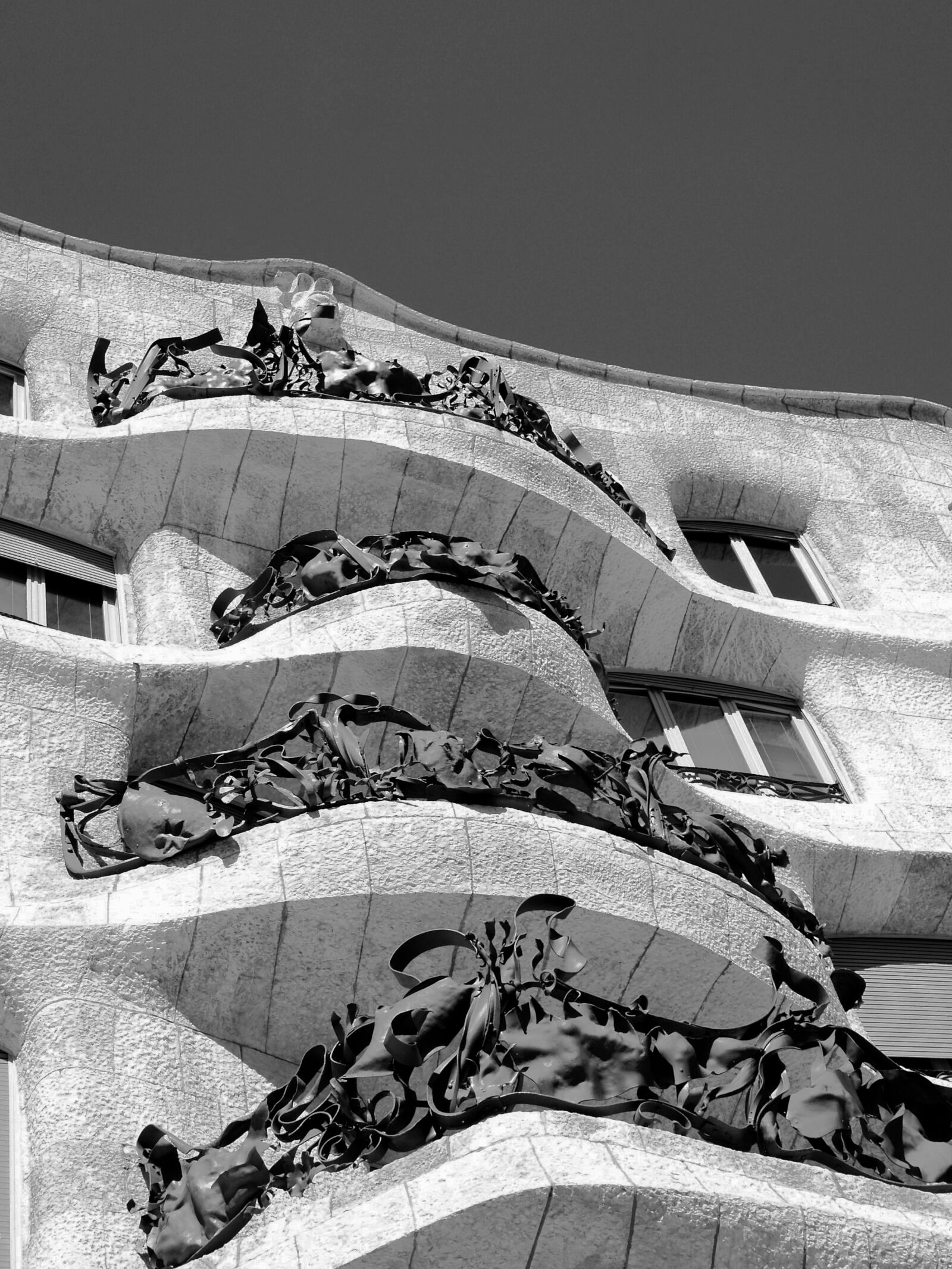 Olympus E-330 (EVOLT E-330) sample photo. Gaudi, architecture, spain photography