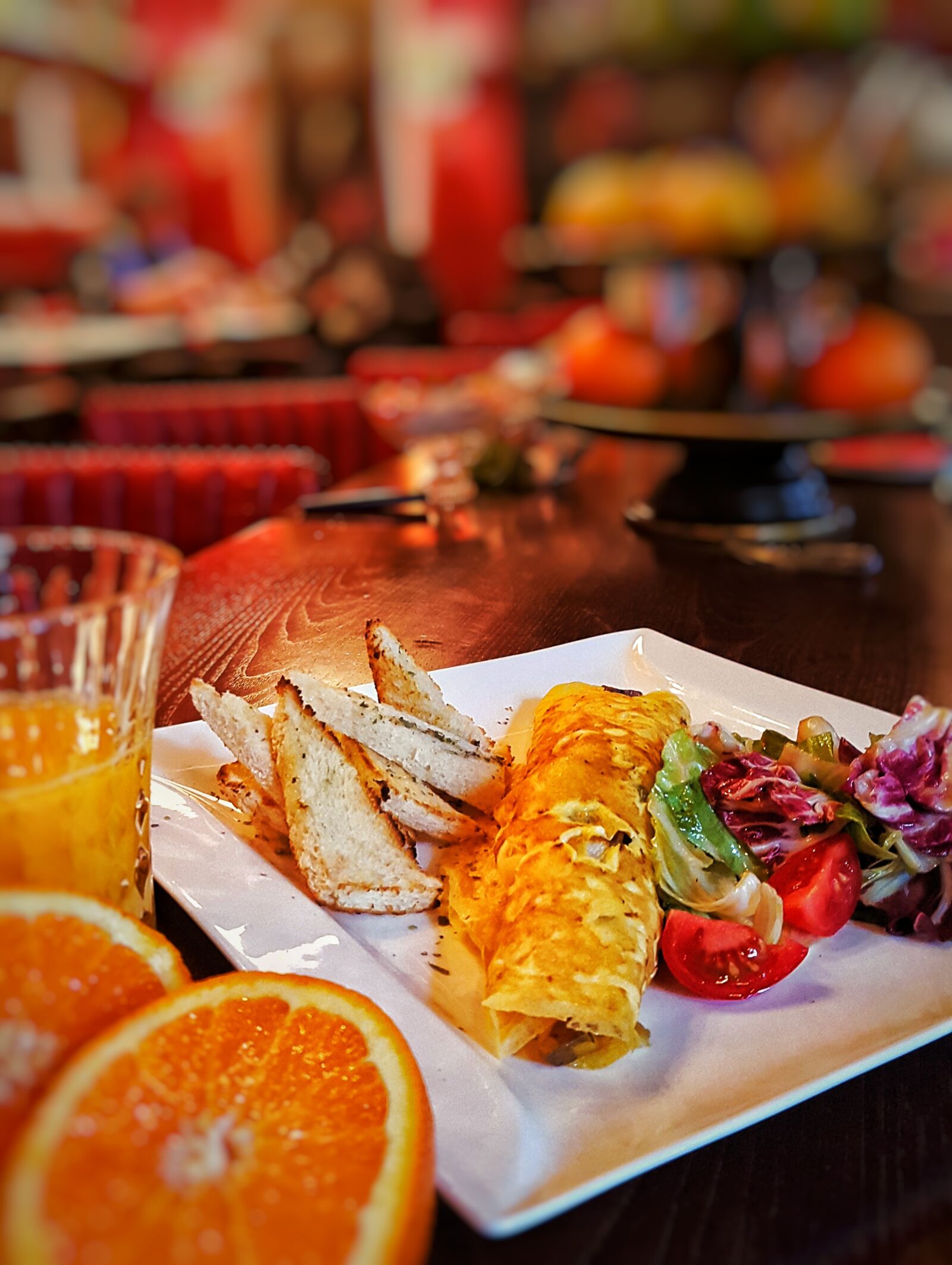 Samsung Galaxy S6 sample photo. Omelet, orange, breakfast photography