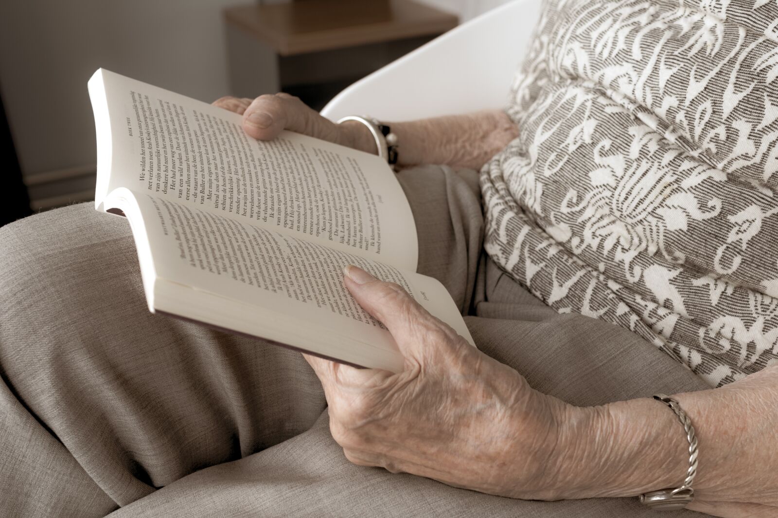 Nikon D5200 sample photo. Hands, old, old age photography