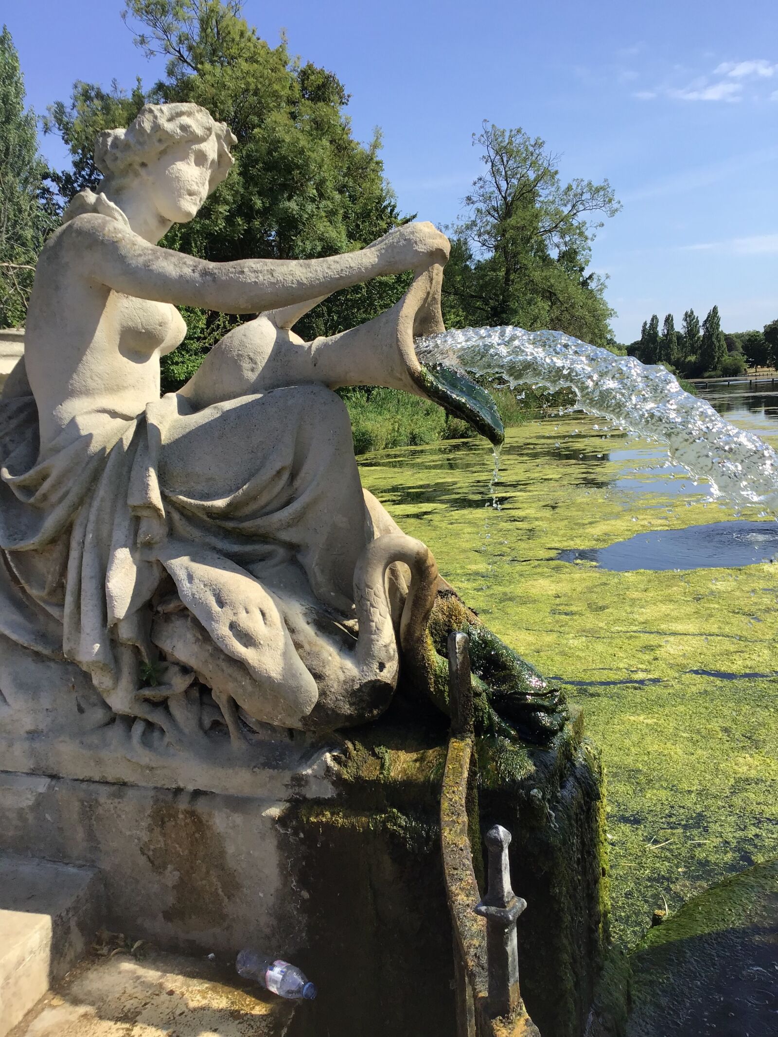 Apple iPad (6th generation) sample photo. Kensington, hyde park, london photography