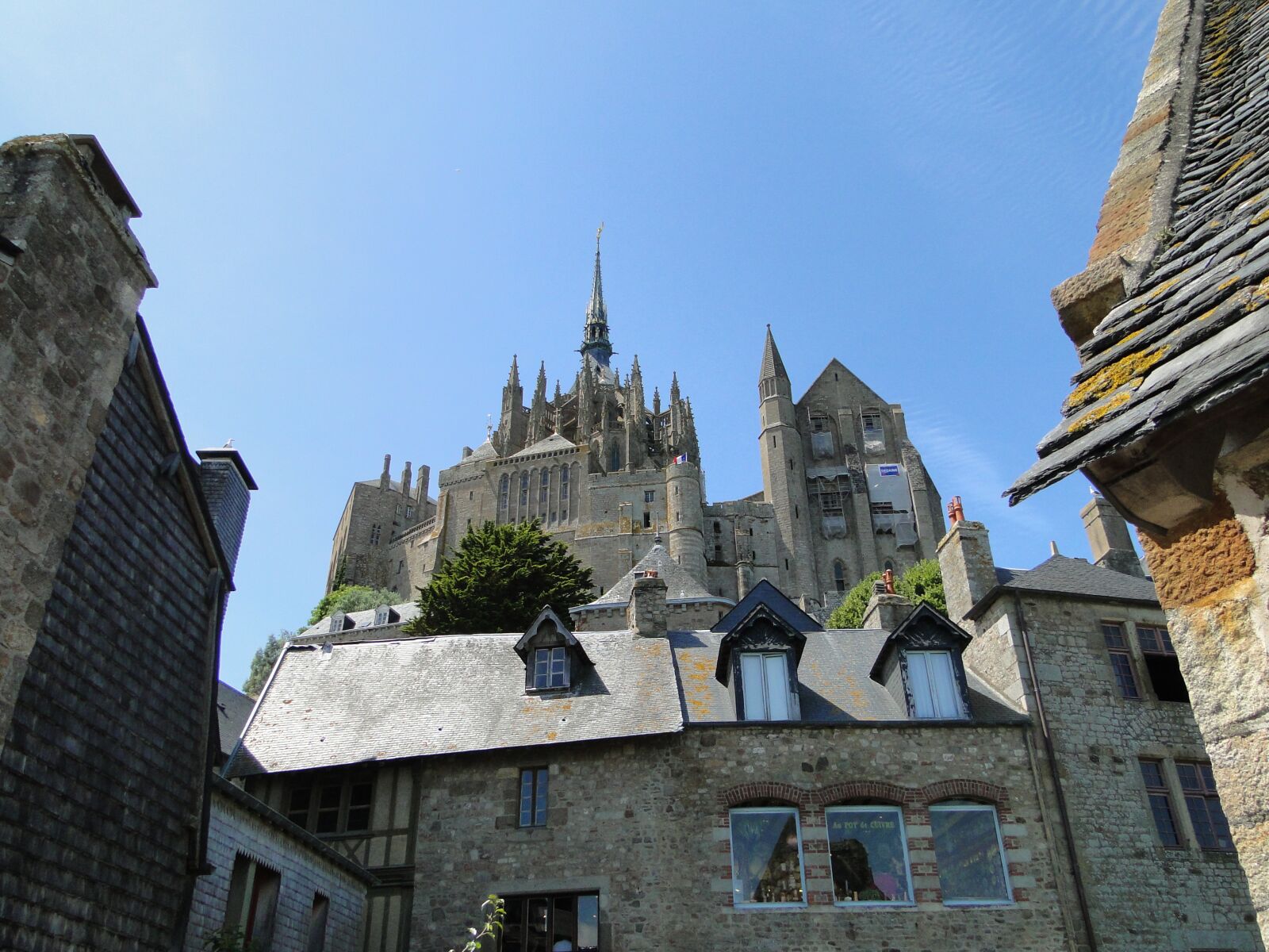 Sony Cyber-shot DSC-HX1 sample photo. Architecture, old, trip photography