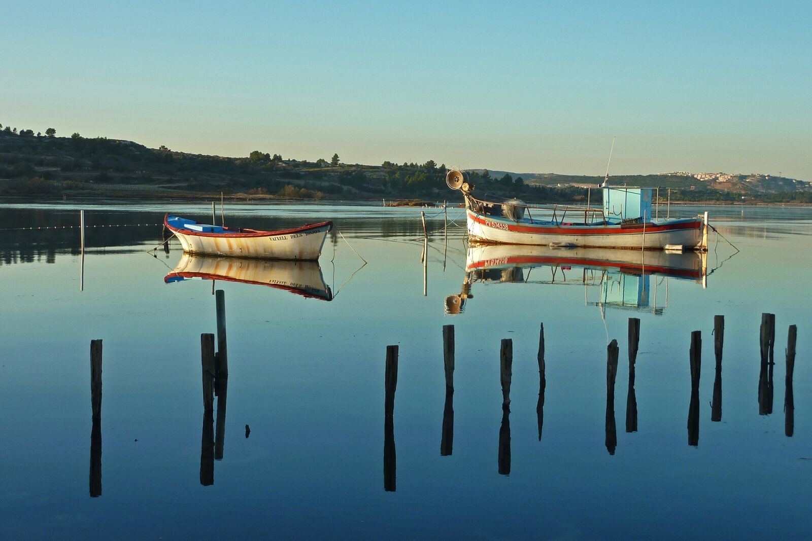 Panasonic DMC-TZ7 sample photo. Boats, pond, water photography