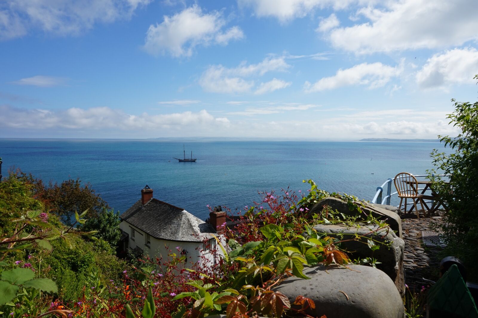 Sony Alpha a5000 (ILCE 5000) sample photo. Sea, village, england photography