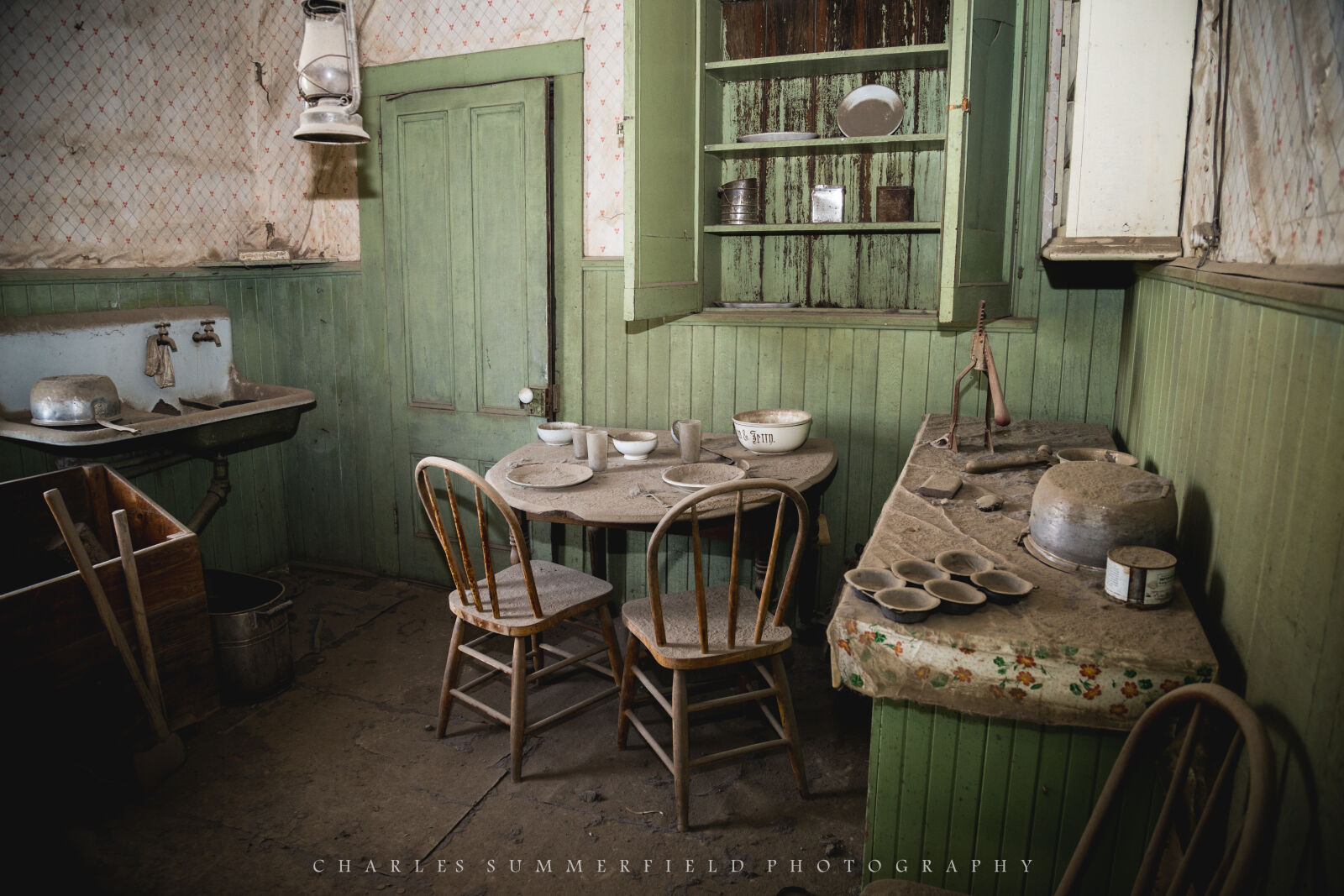 Canon EF 24-105mm F4L IS USM sample photo. Abandoned, ghost, old, old photography