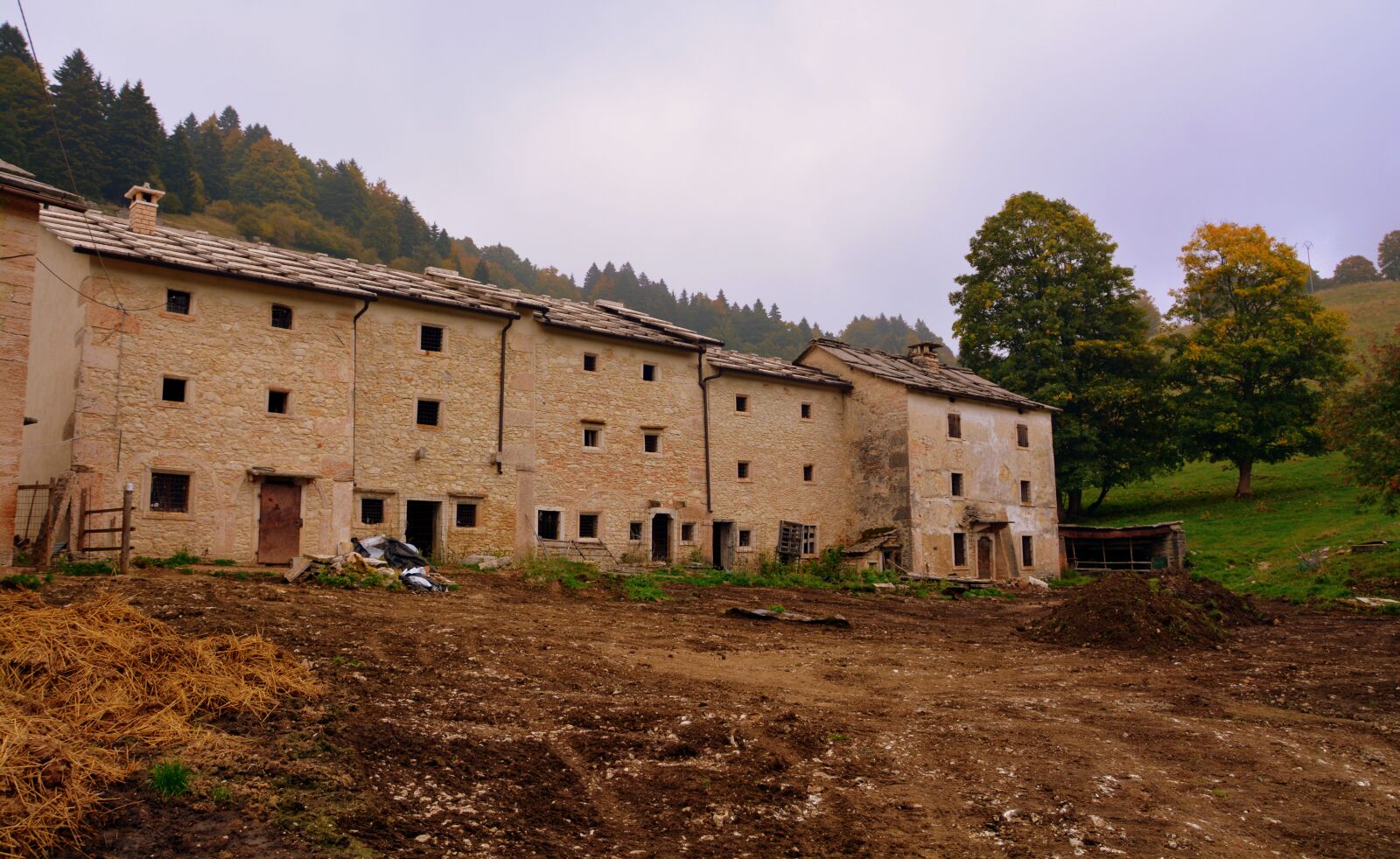 Nikon D7100 sample photo. Borgo, houses, mountain photography
