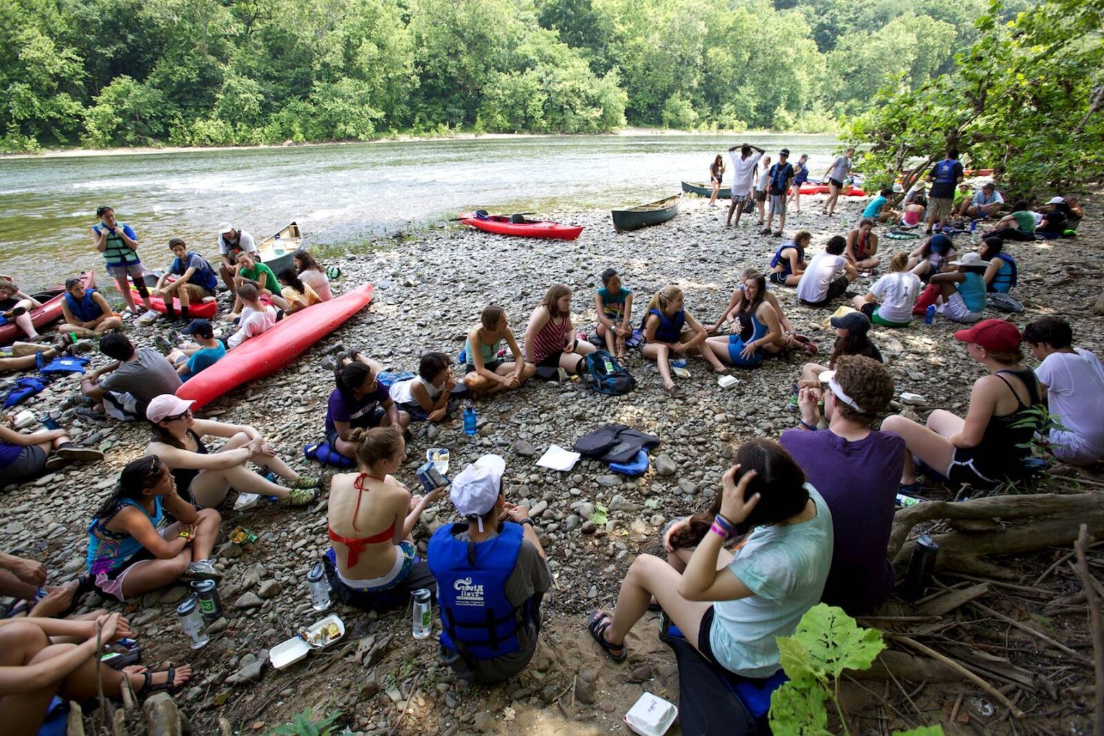 Canon EOS 5D Mark II sample photo. Kayak, rest, stop, potomac photography