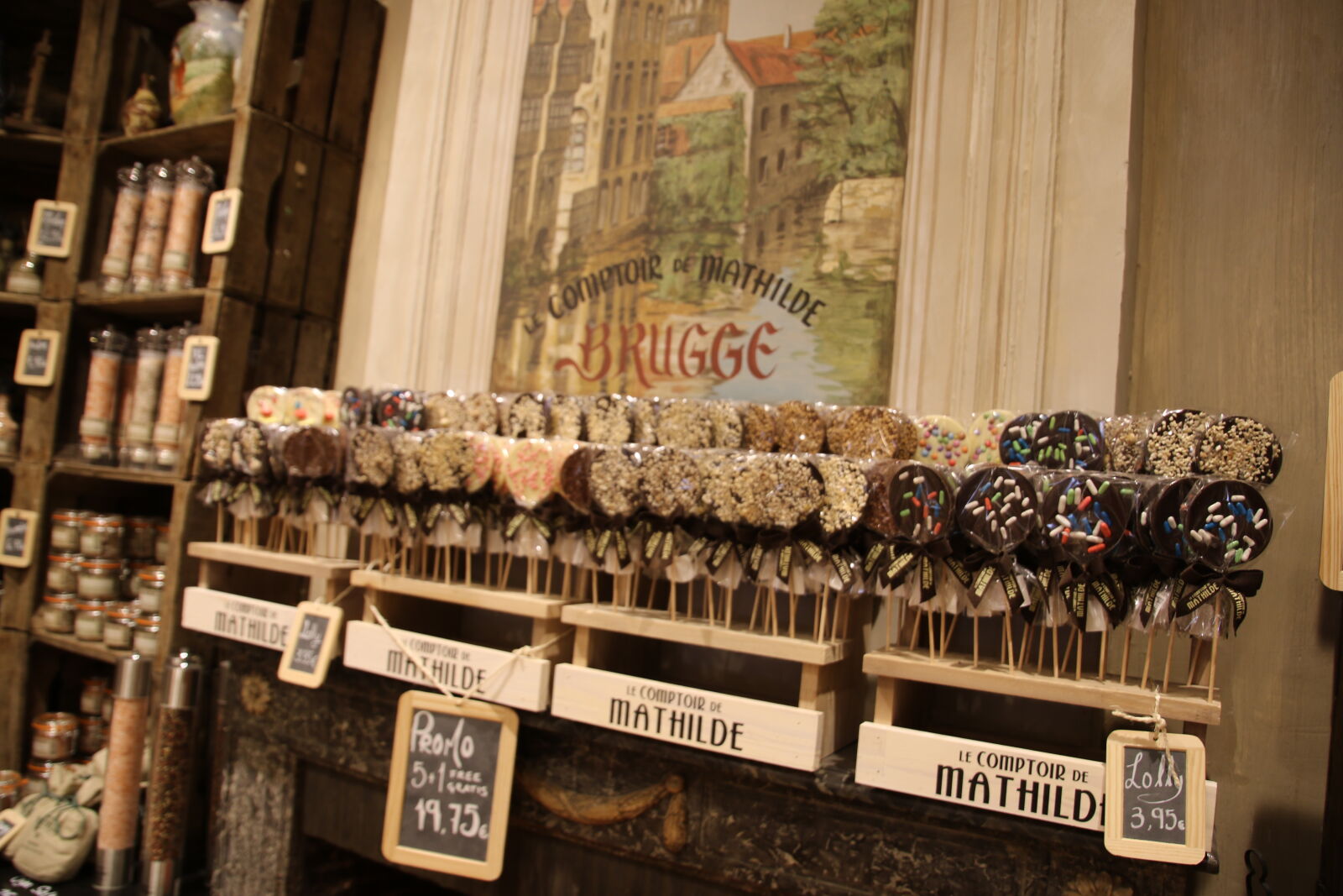 Canon EOS 7D Mark II sample photo. Belgium, belgium, chocolate, bruges photography