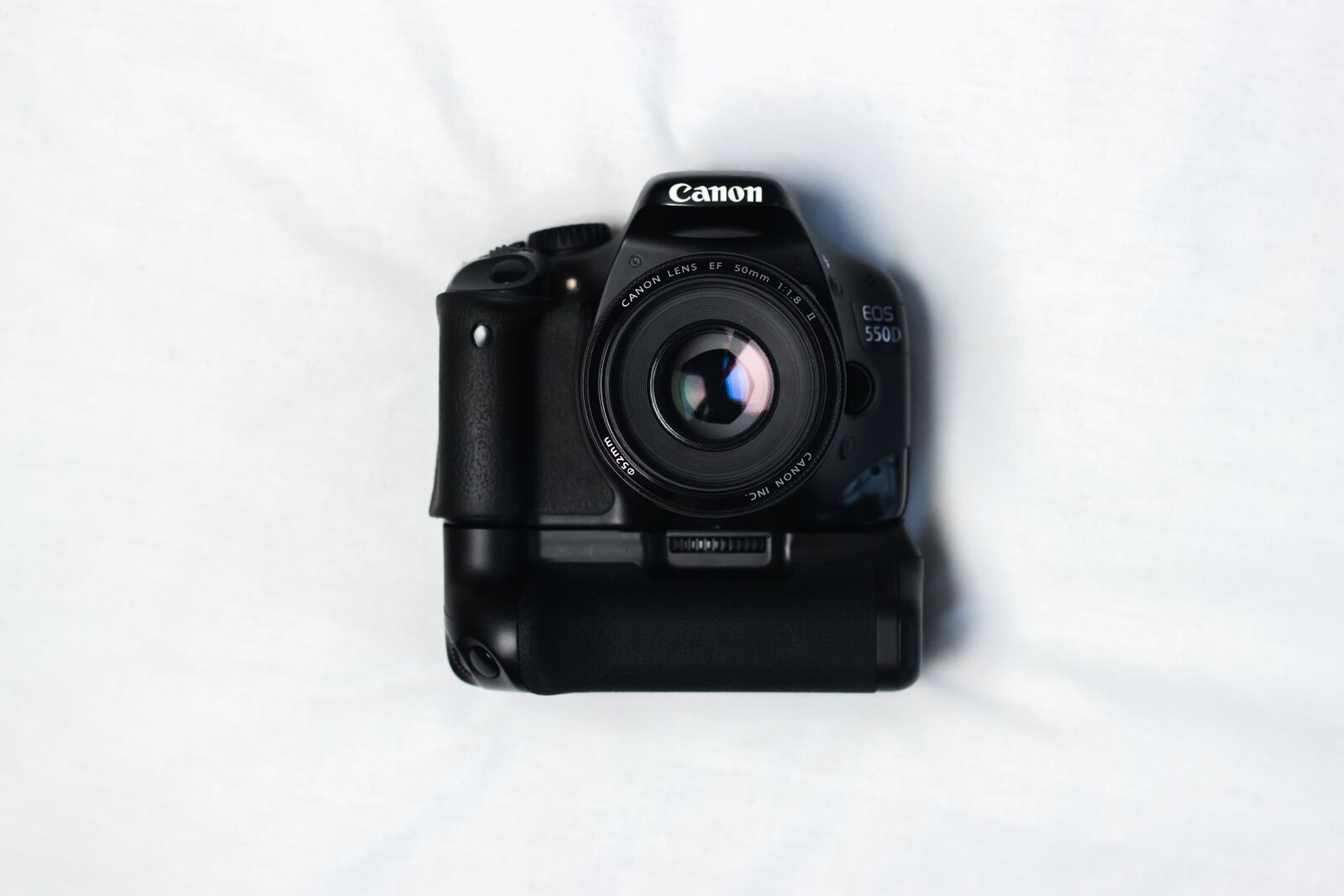 Canon EOS 600D (Rebel EOS T3i / EOS Kiss X5) + Canon EF 50mm F1.8 II sample photo. Camera, canon, electronics photography