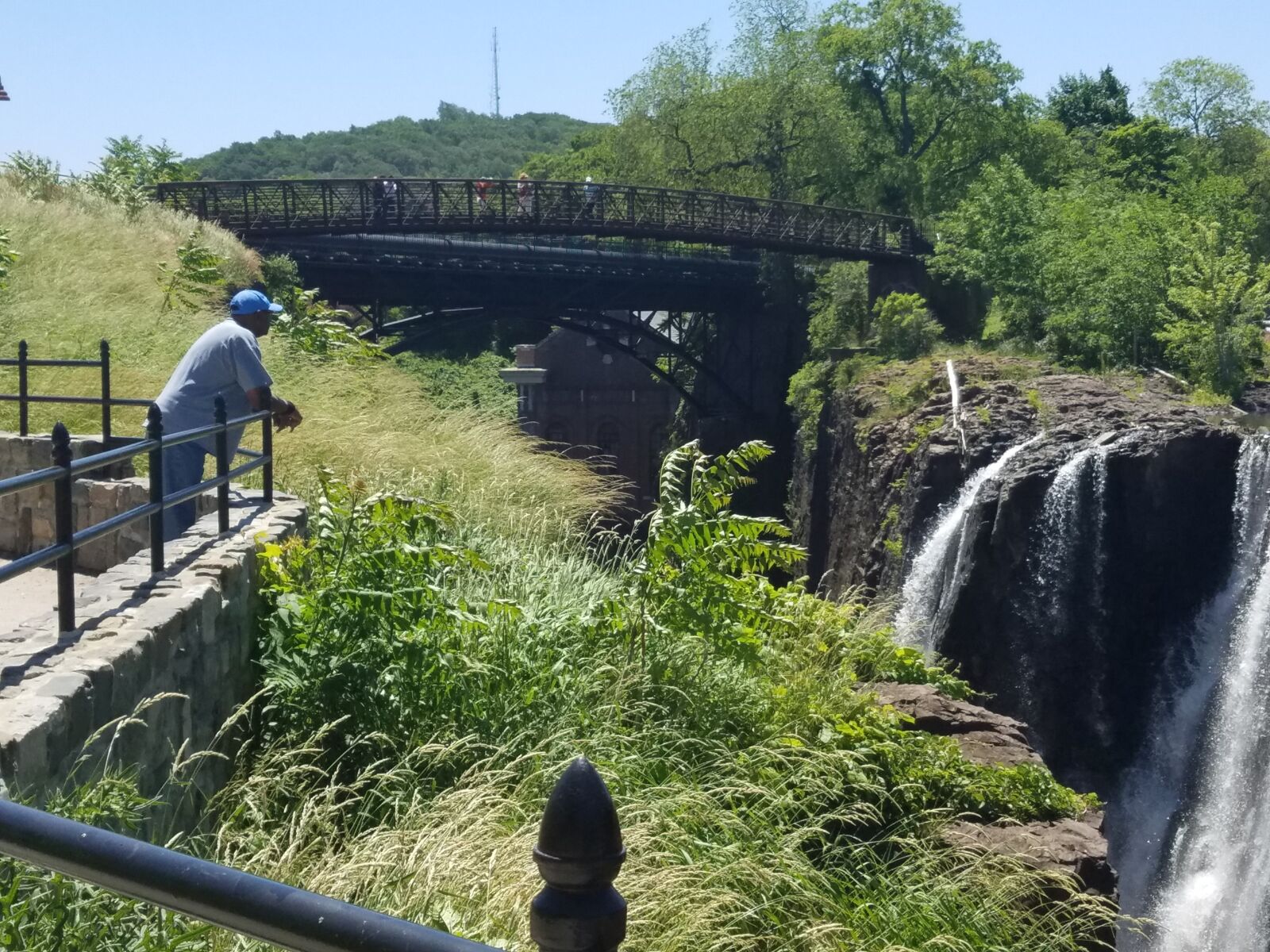 Samsung Galaxy S7 Edge sample photo. Waterfall, scenic, nature photography
