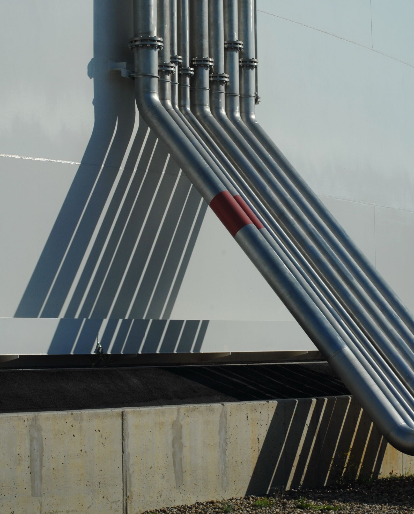 Nikon D200 sample photo. Pipe, shading, industry photography