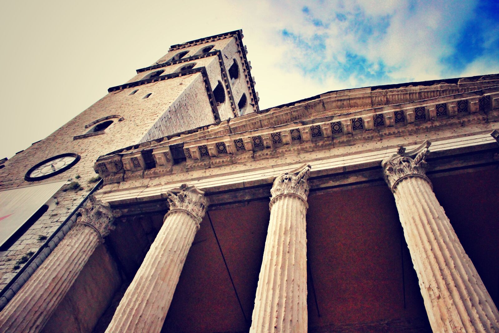Canon EOS 600D (Rebel EOS T3i / EOS Kiss X5) sample photo. Assisi, italy, church photography