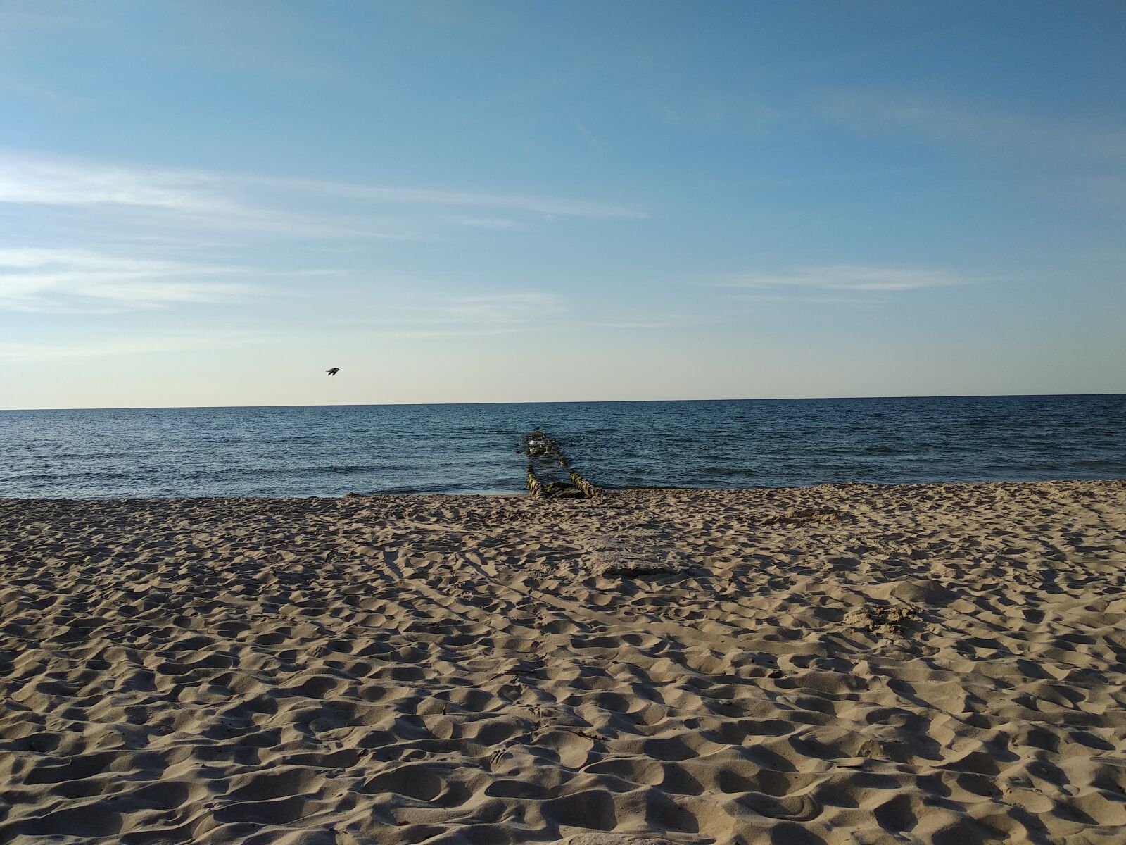 Xiaomi Mi A1 sample photo. Baltic see, sand, water photography