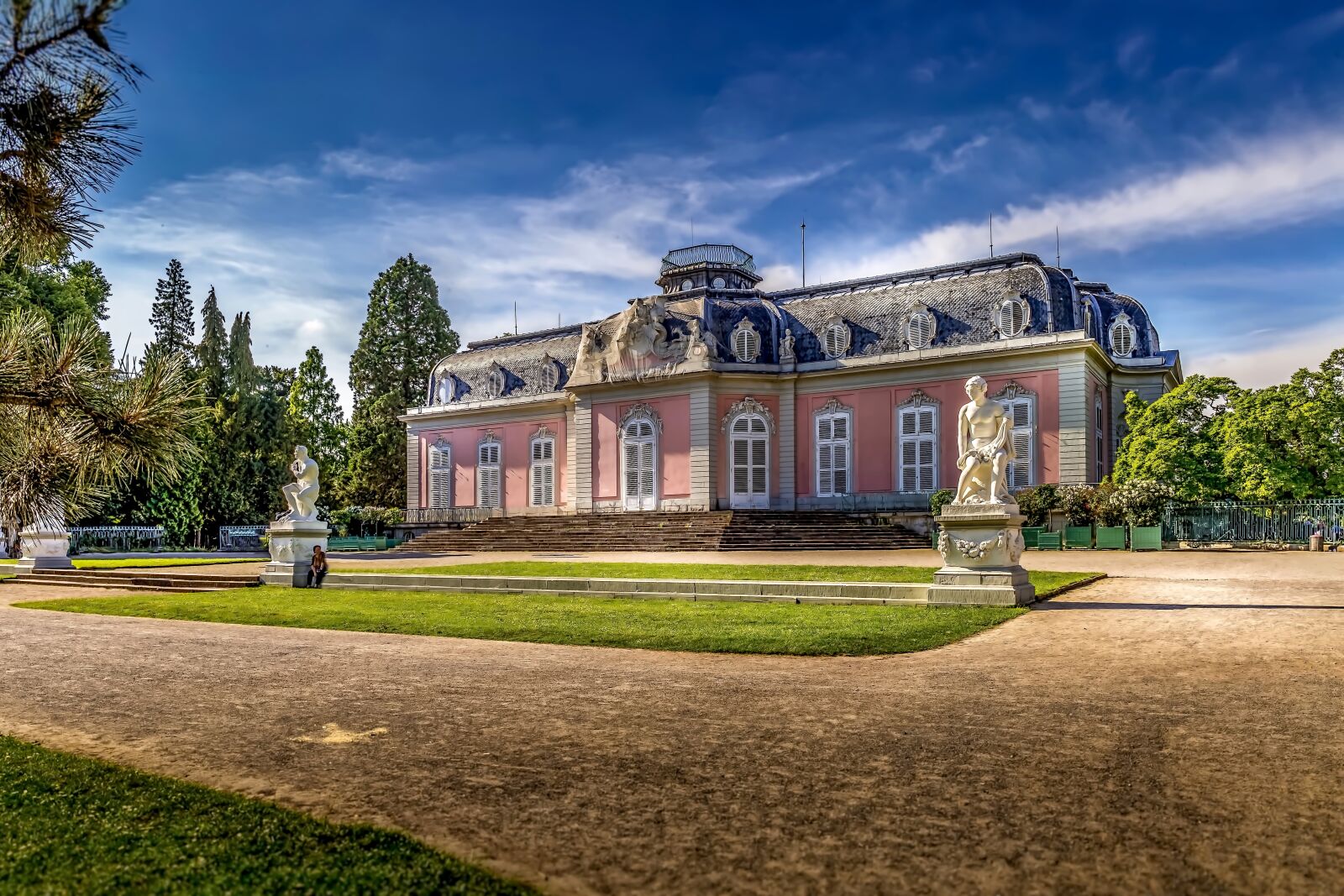 Canon EF 24-70mm F4L IS USM sample photo. Palace, sunset, architecture photography