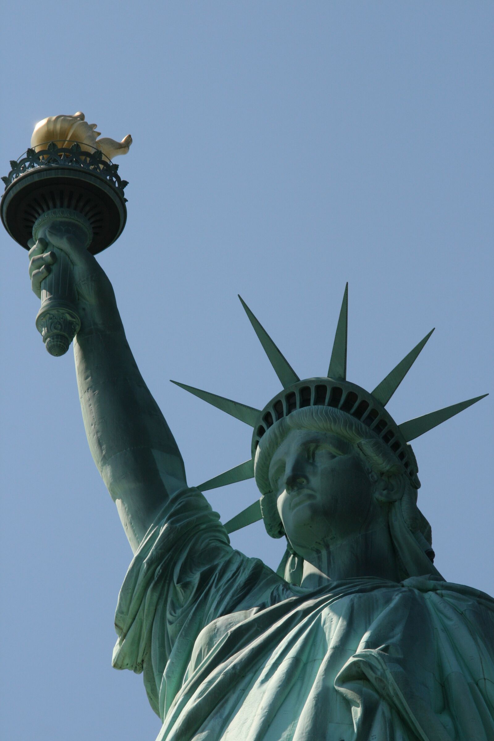 Canon EOS 400D (EOS Digital Rebel XTi / EOS Kiss Digital X) sample photo. Statue of liberty, national photography