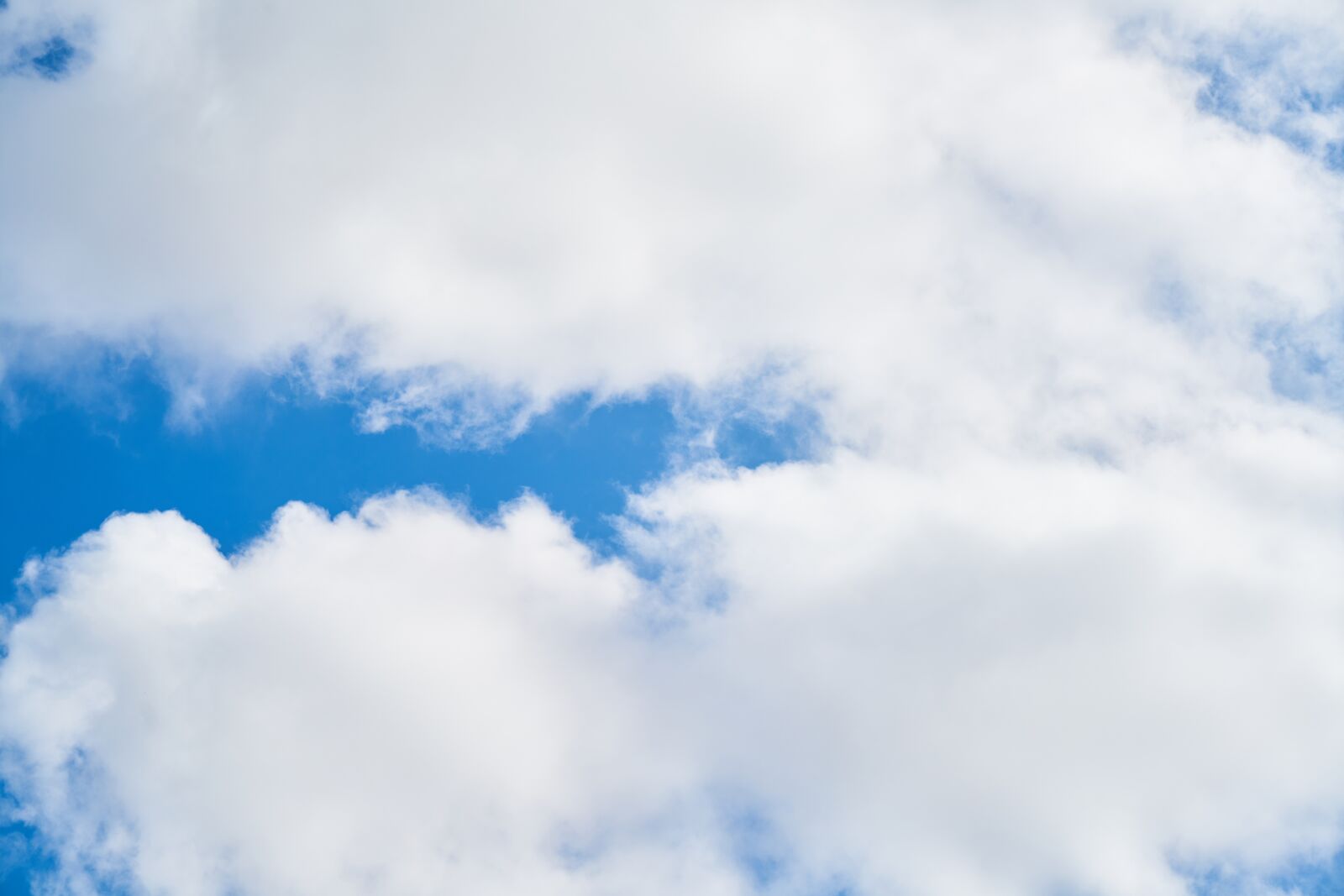 Sony a7R II sample photo. Cloud, blue, sky photography