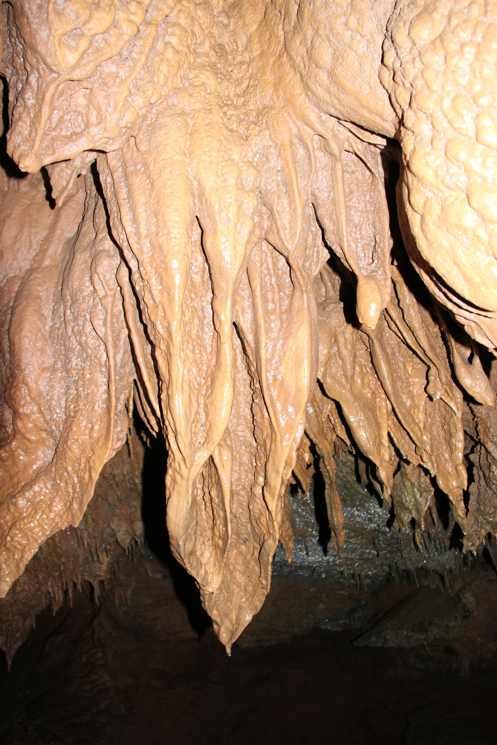 Canon EOS 60D sample photo. Beige, cave, cavern, caverns photography