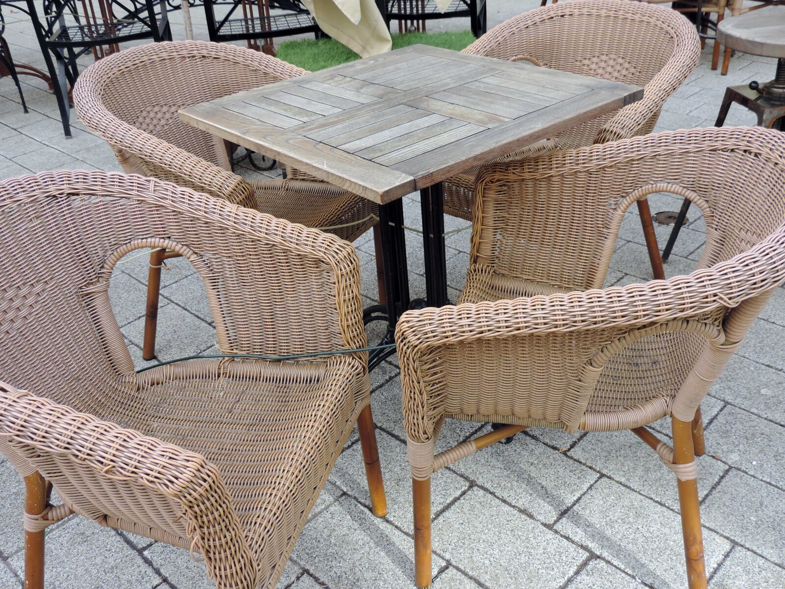 Nikon Coolpix P520 sample photo. Chair, chairs, furniture, handmade photography