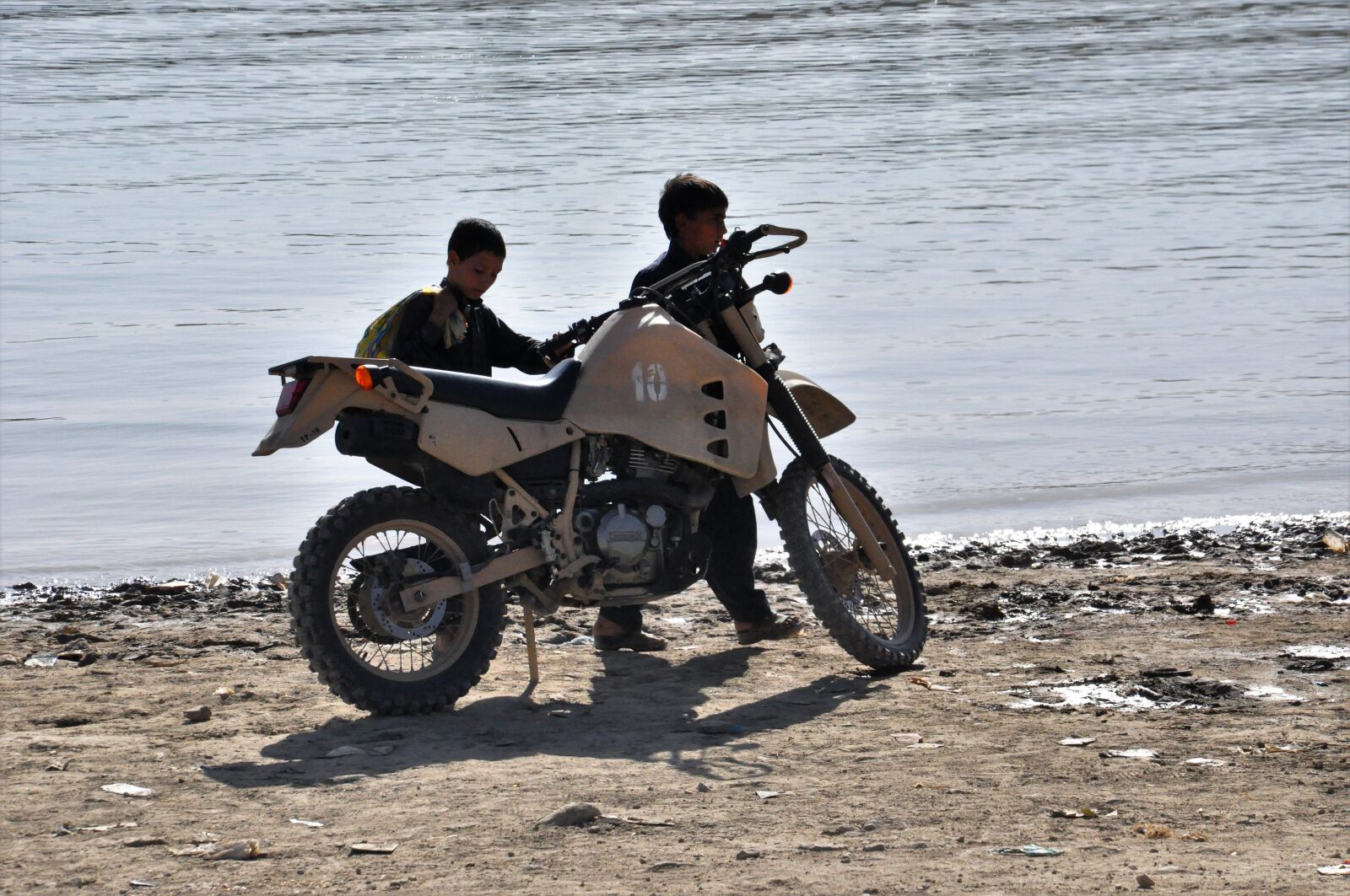Nikon D90 sample photo. Motorcycle, motocross, sand photography