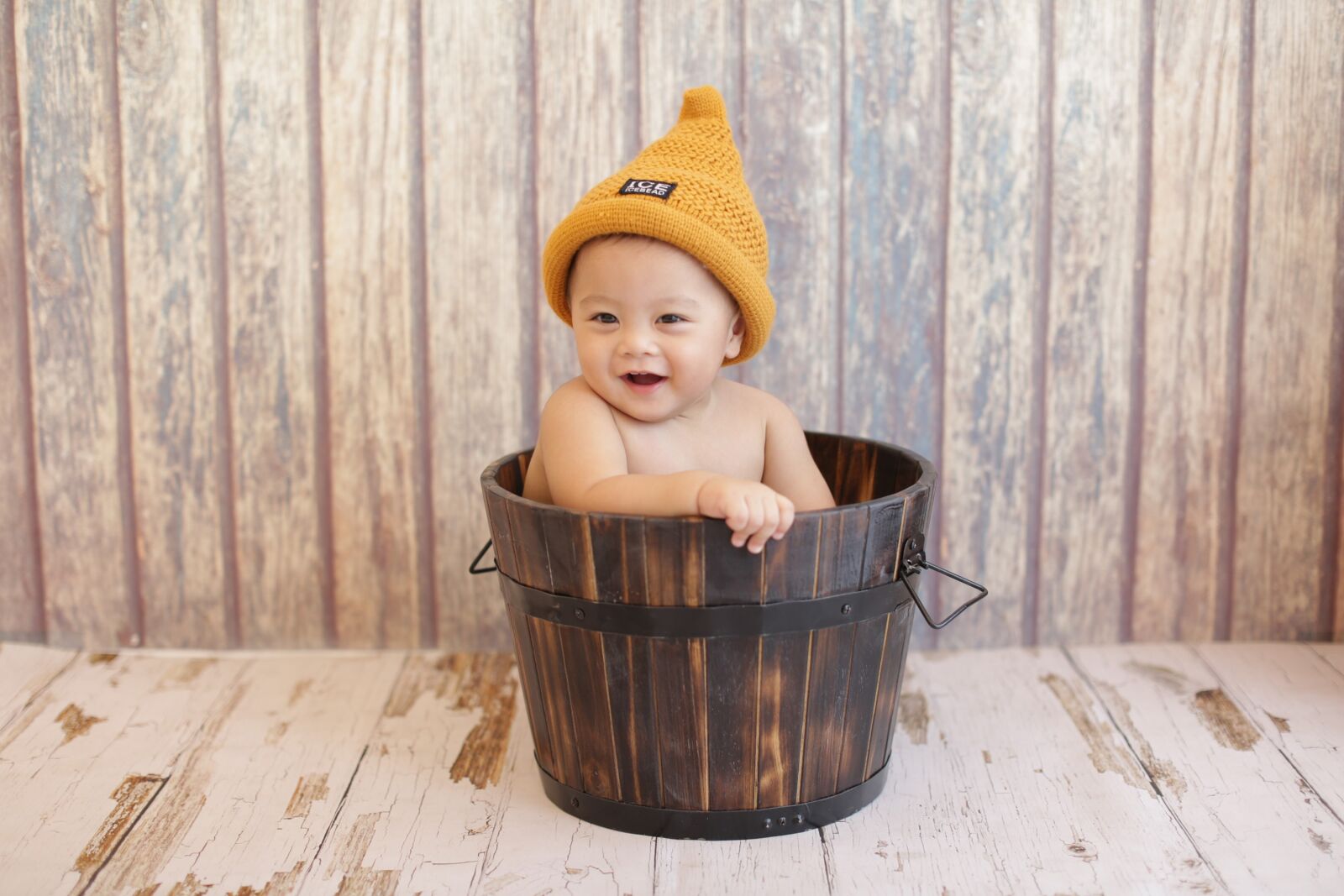 Canon EOS 5D Mark III + Canon EF 50mm F1.2L USM sample photo. Baby, fun, wool hat photography