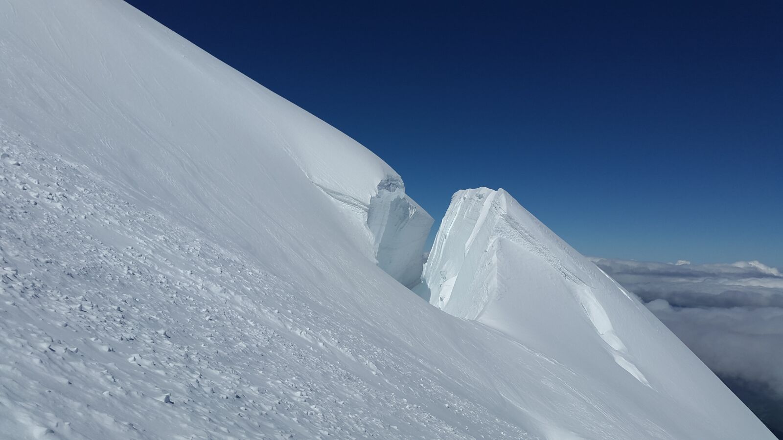 Samsung Galaxy Alpha sample photo. Glacier, crevasses, seracs photography