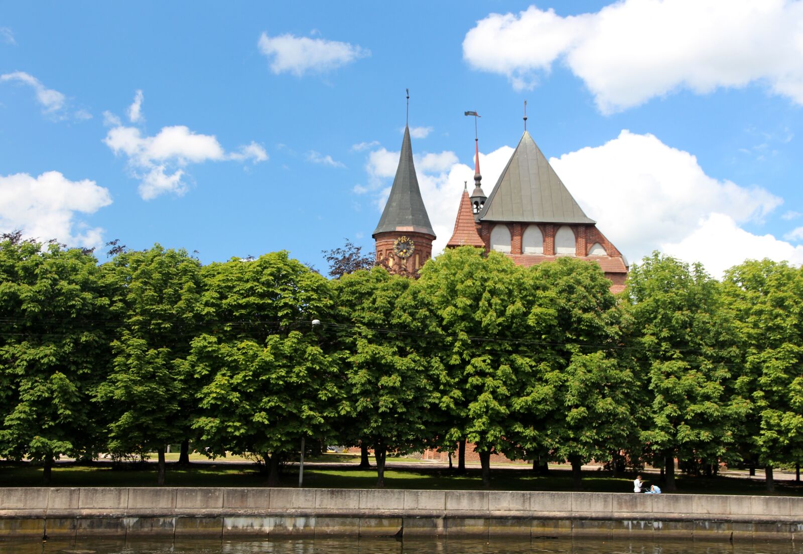 Canon EOS 650D (EOS Rebel T4i / EOS Kiss X6i) sample photo. Tower, clock, cathedral photography