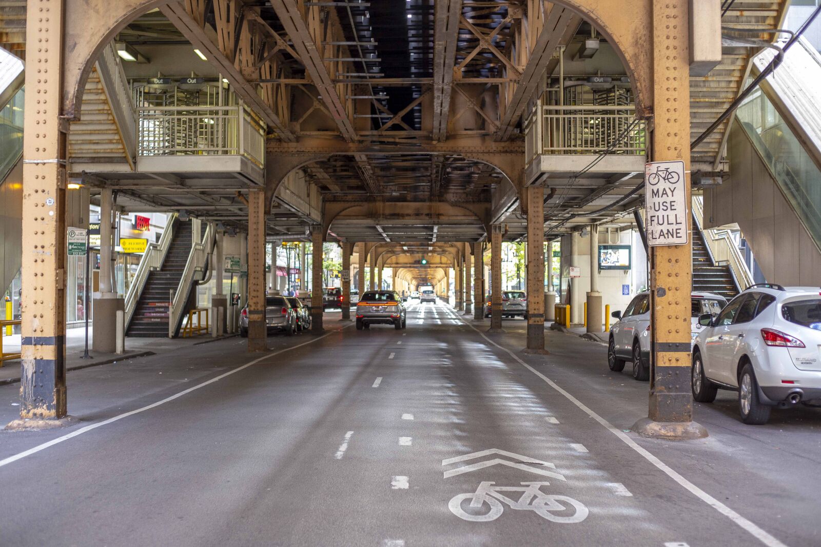 Canon EOS 6D + Canon EF 50mm F1.8 STM sample photo. Chicago, train line, under photography