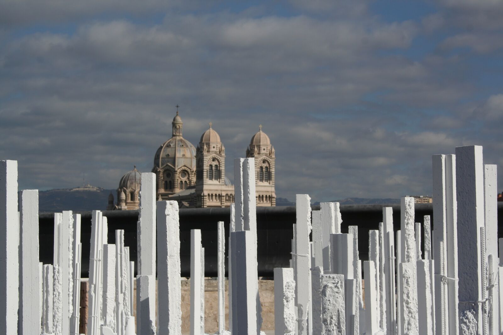 Canon EOS 350D (EOS Digital Rebel XT / EOS Kiss Digital N) sample photo. Marseille, mucem, museum photography