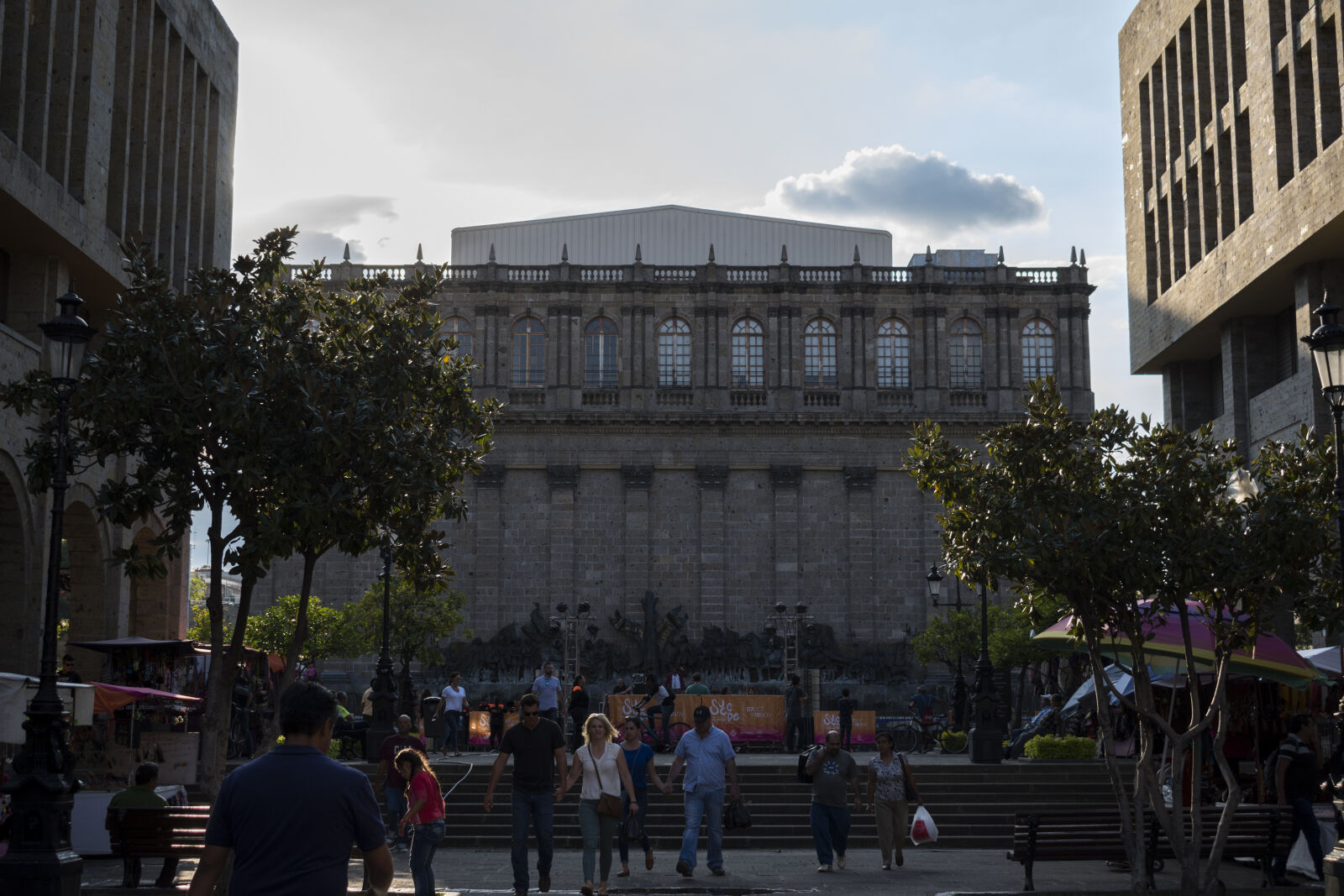 Nikon D5600 sample photo. Backlight, guadalajara, mexico, teatro photography