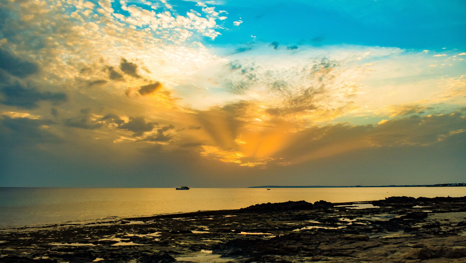 Nikon D3300 sample photo. Landscape, afternoon, sky photography