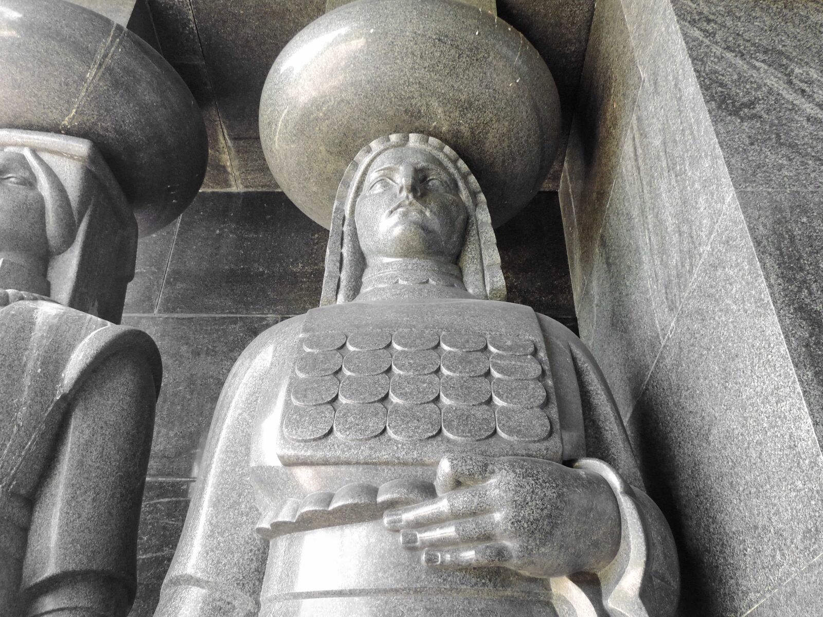 Nikon Coolpix P520 sample photo. Capital city, granite, marble photography